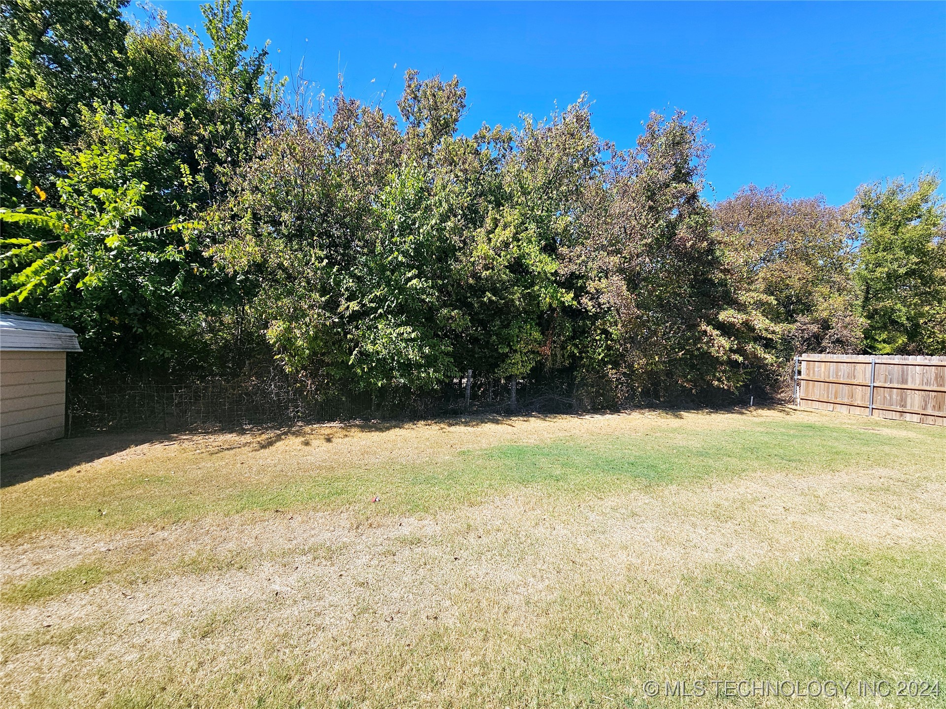10802 N 100th East Avenue Property Photo 31