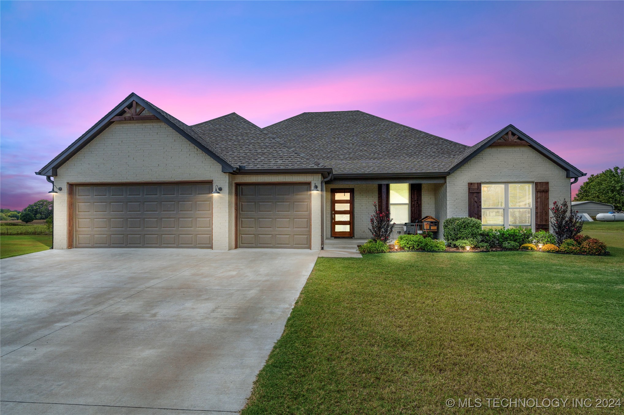 Coweta Real Estate Listings Main Image