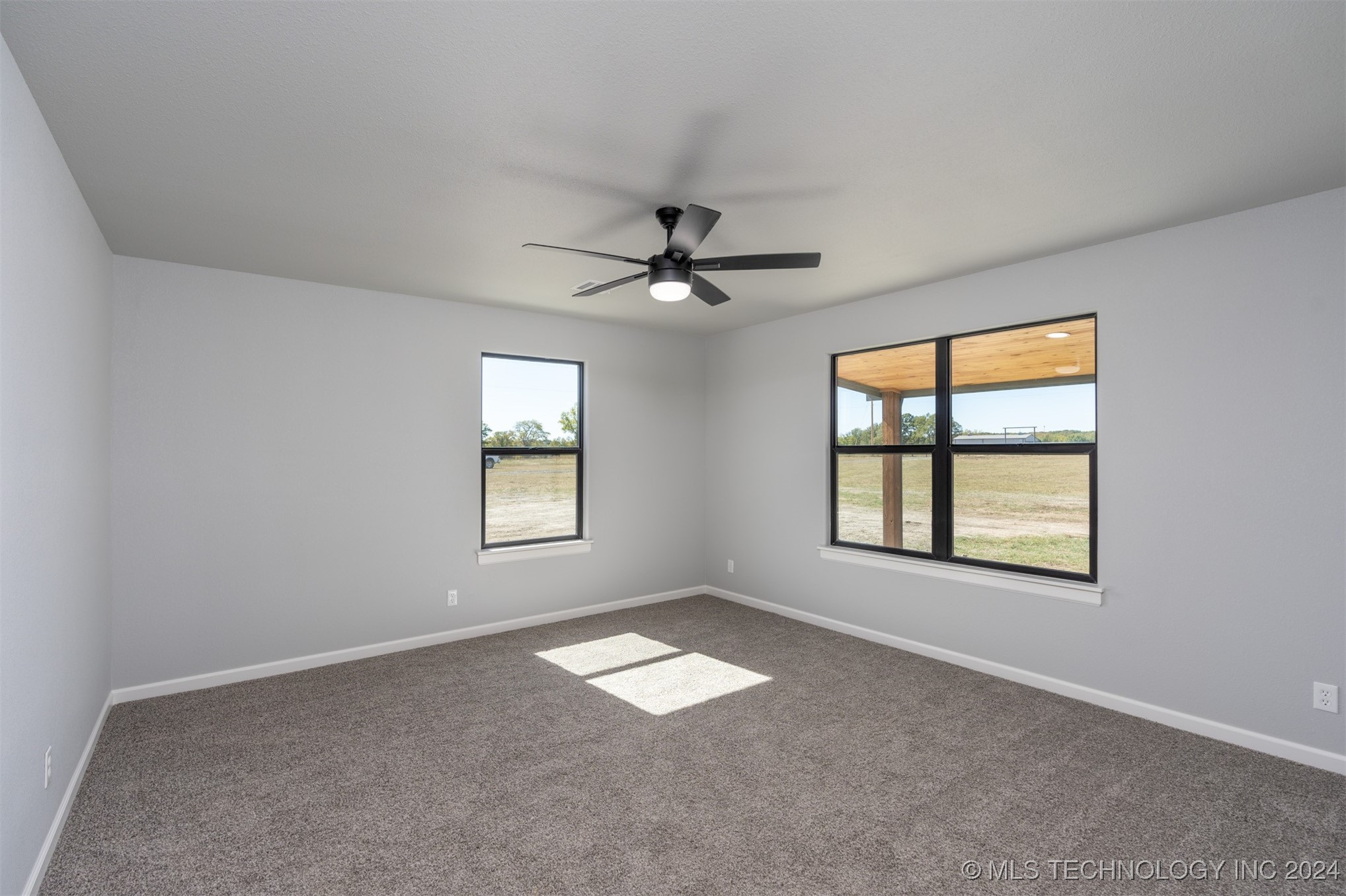 109014 N County Road 3750 Property Photo 27