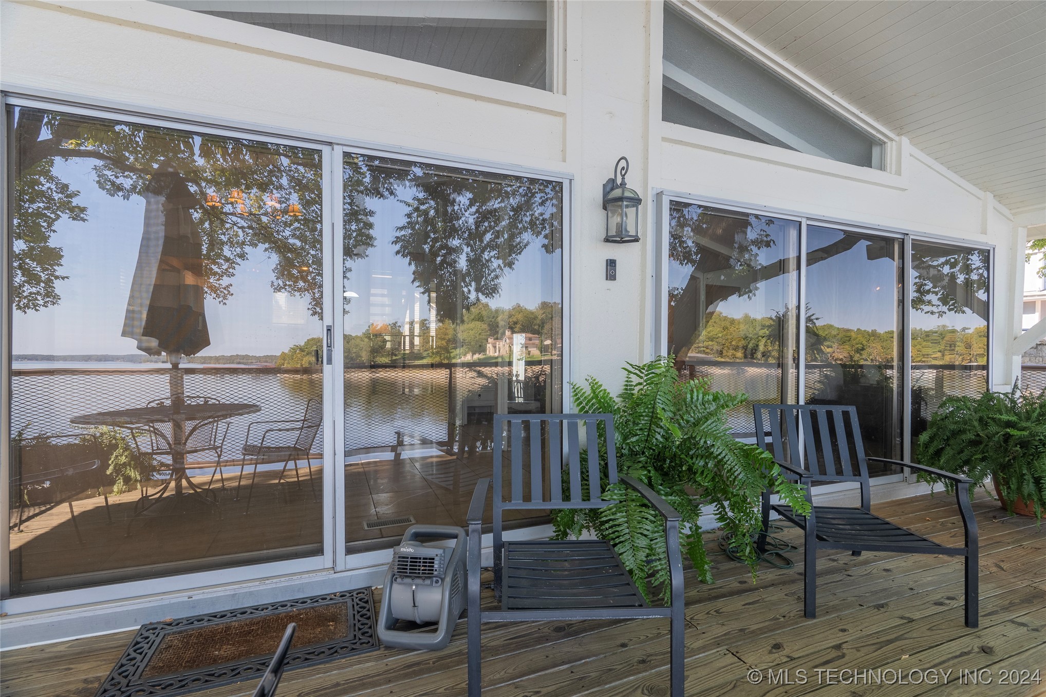 35766 Grand Point Street Property Photo 8