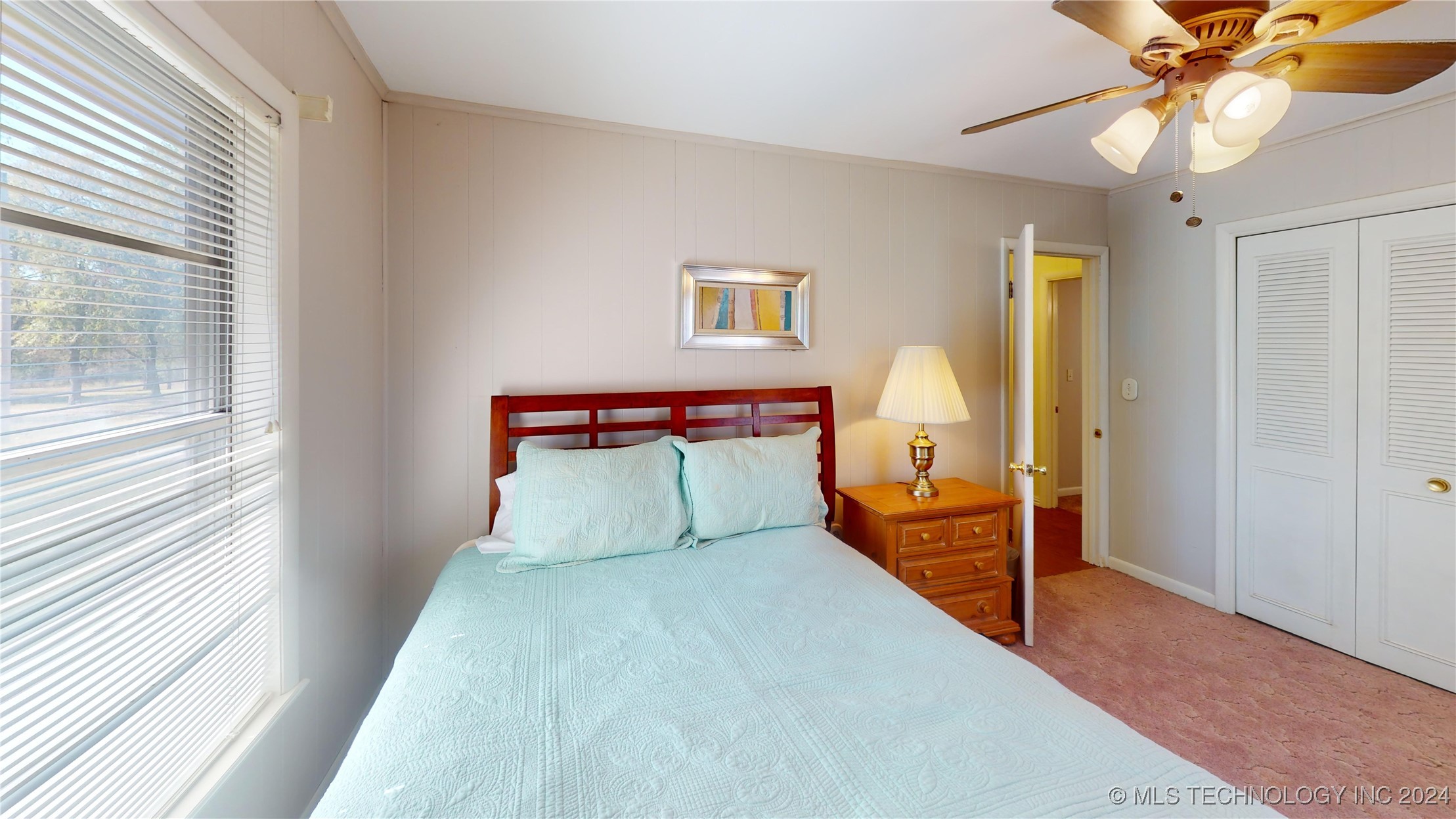5057 E 425 Road Property Photo 7