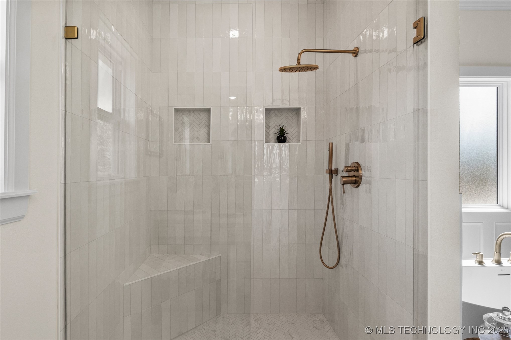 21221 S 4120 Road Property Photo 28