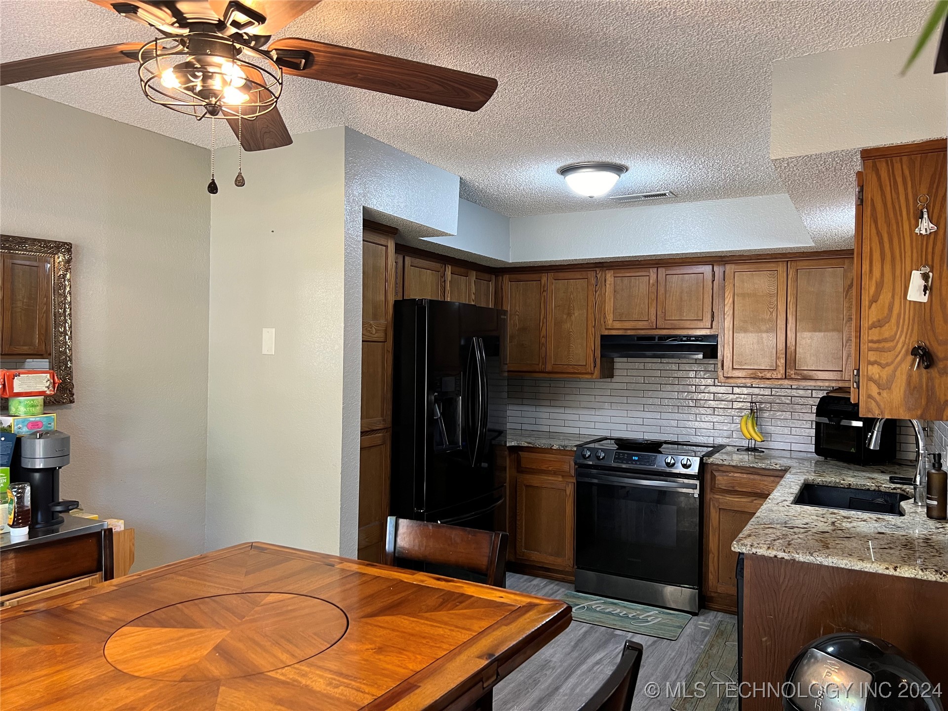 11021 E 13th Street 44-3c Property Photo 4