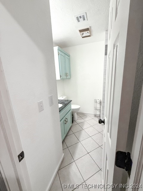 601 E Railroad Street S Property Photo 10