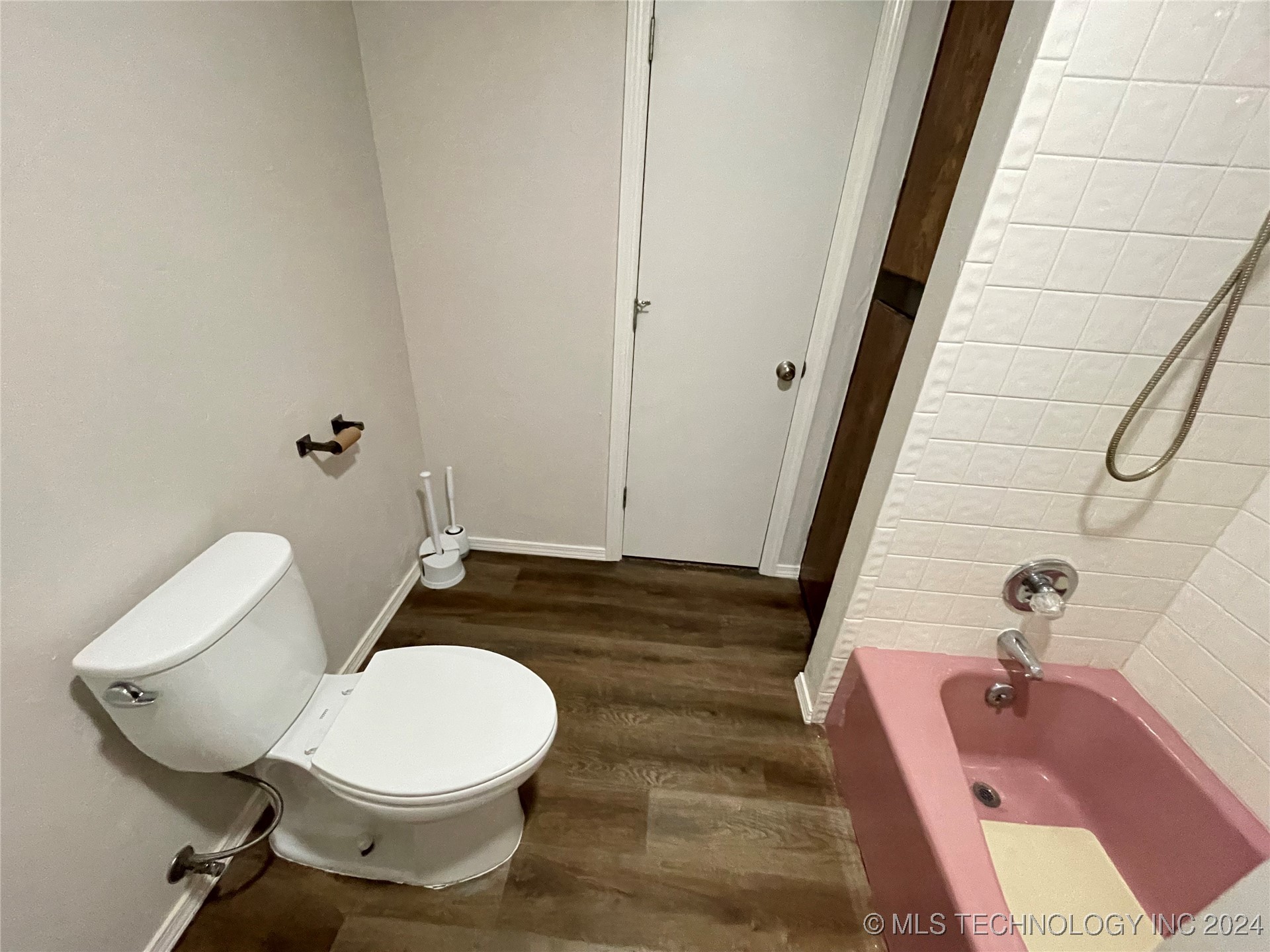 743 Lakeview Property Photo 28
