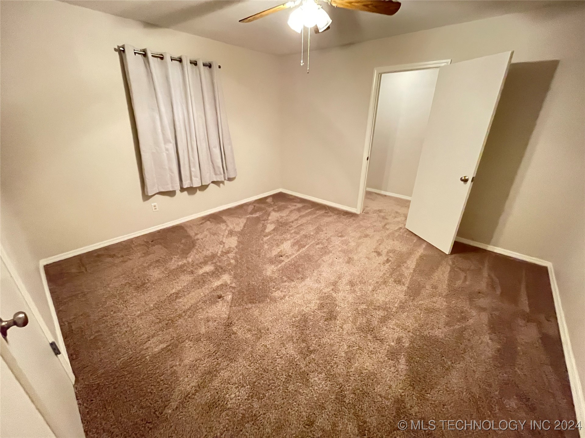 743 Lakeview Property Photo 29