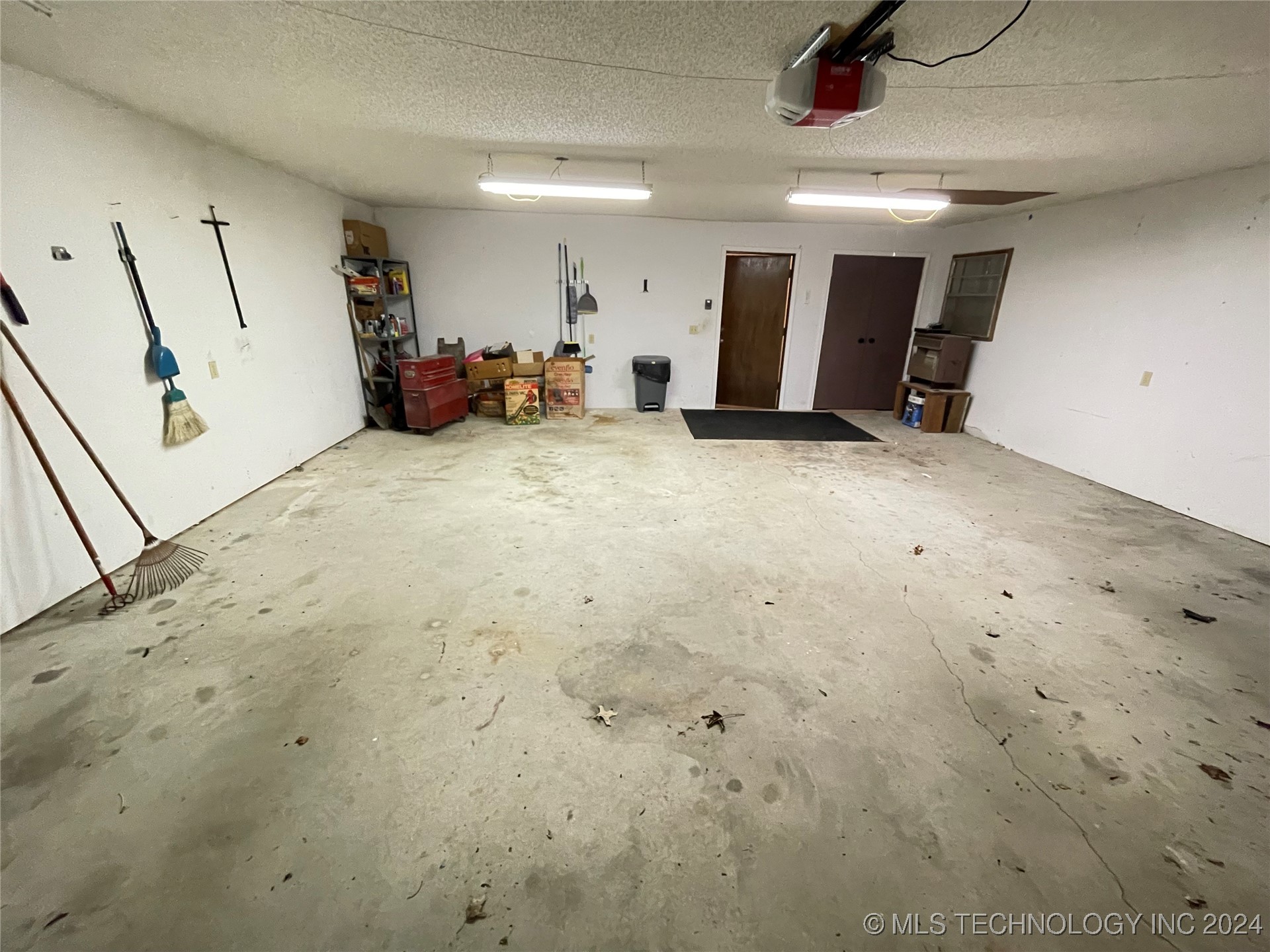 743 Lakeview Property Photo 35