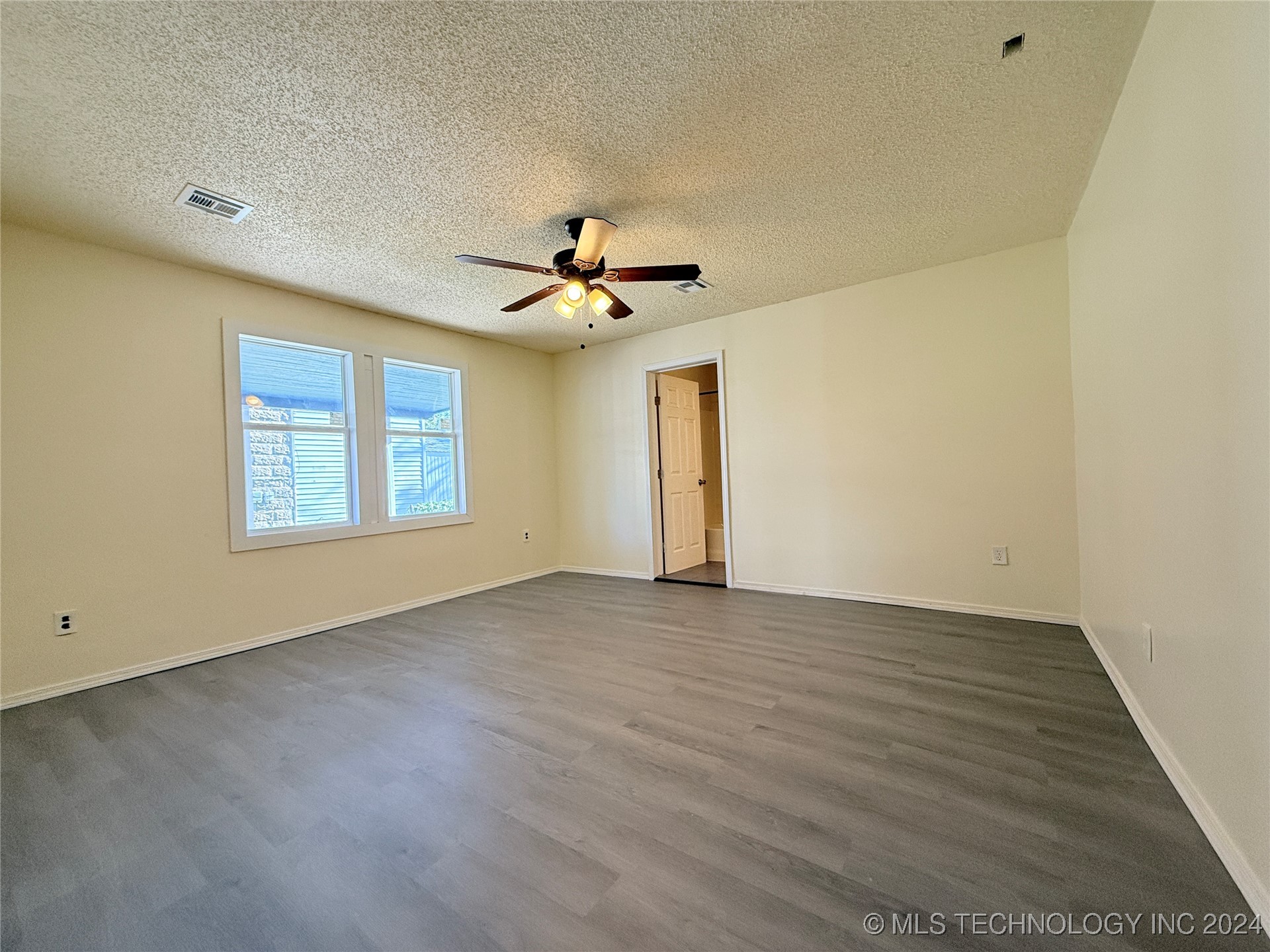 1507 E Okmulgee Street Property Photo 24