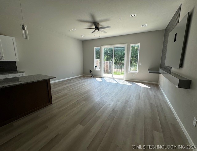 3404 Redbud Lane Property Photo 4
