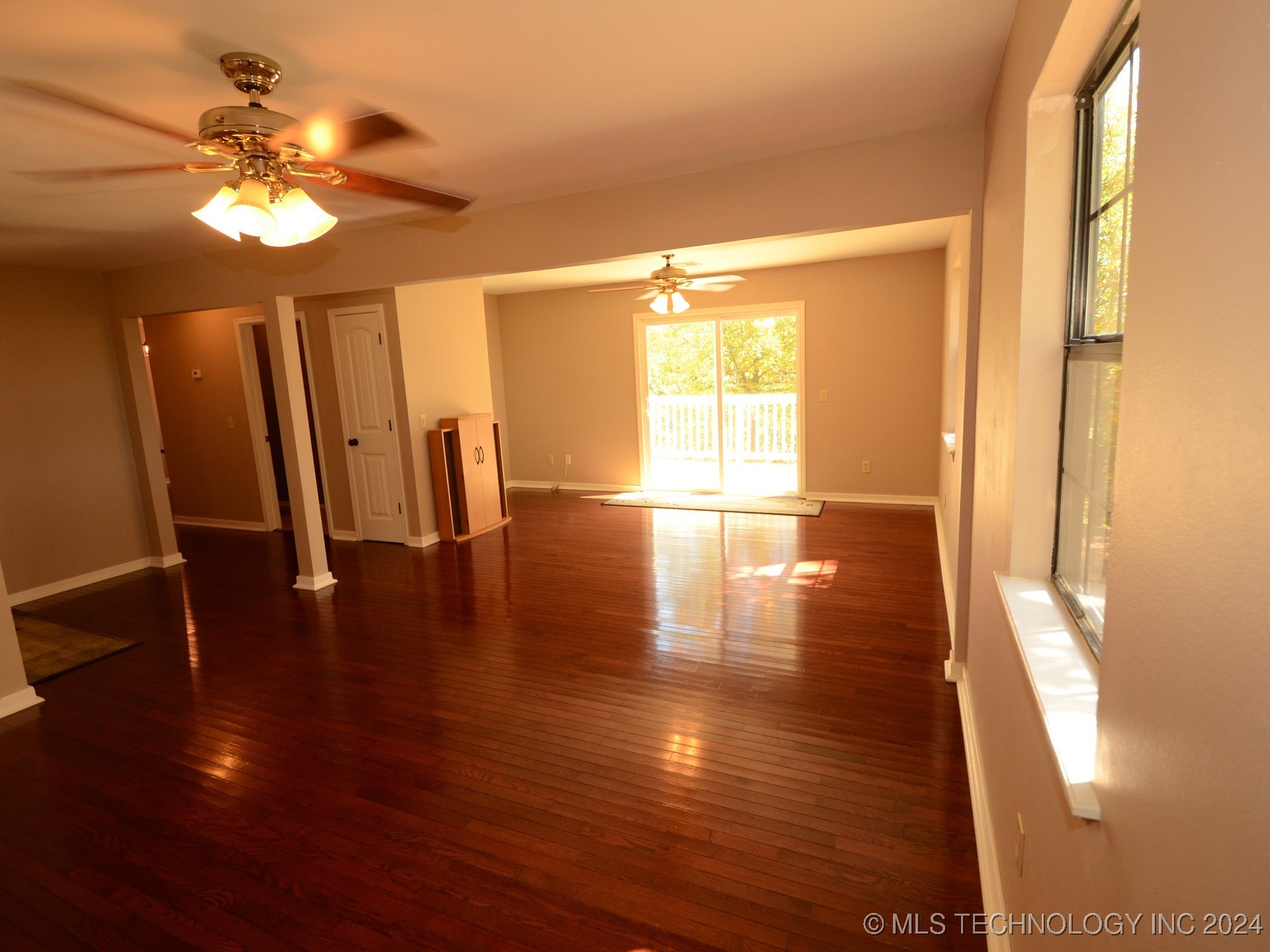 3310 W 161st Street North Property Photo 40