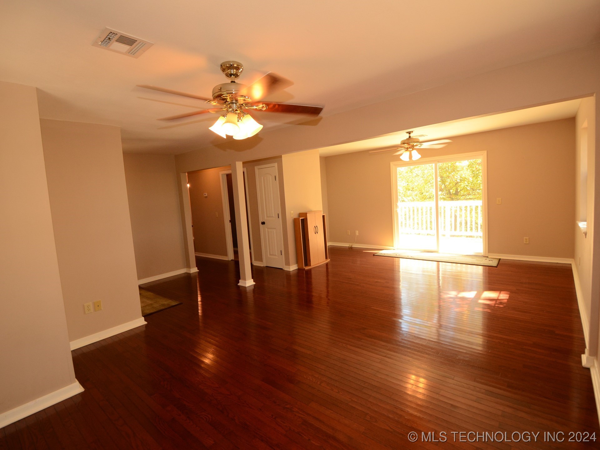 3310 W 161st Street North Property Photo 41