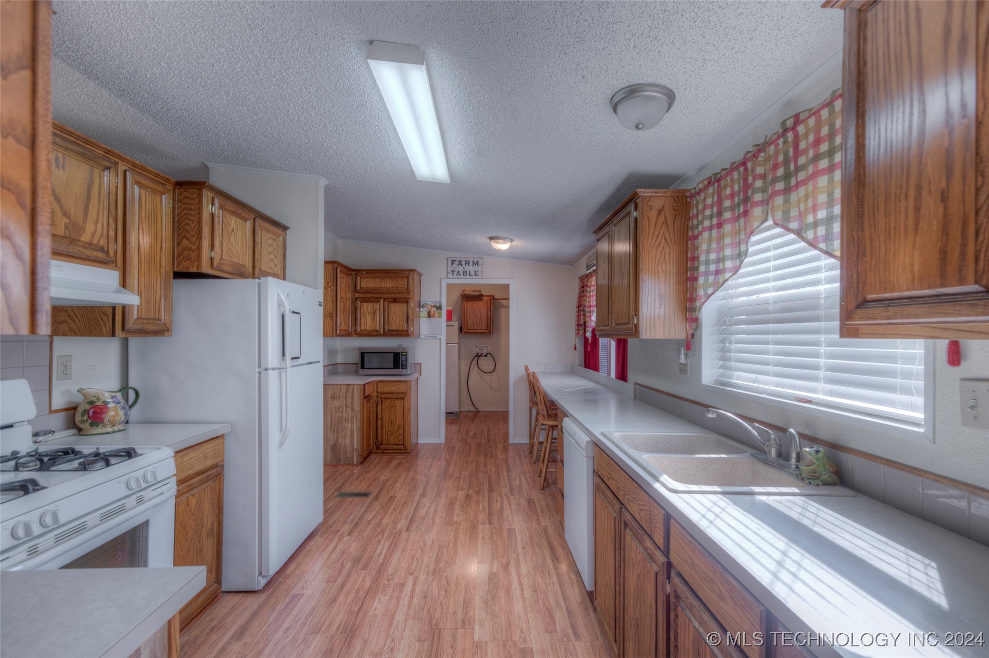 14526 S 161st East Avenue Property Photo 15
