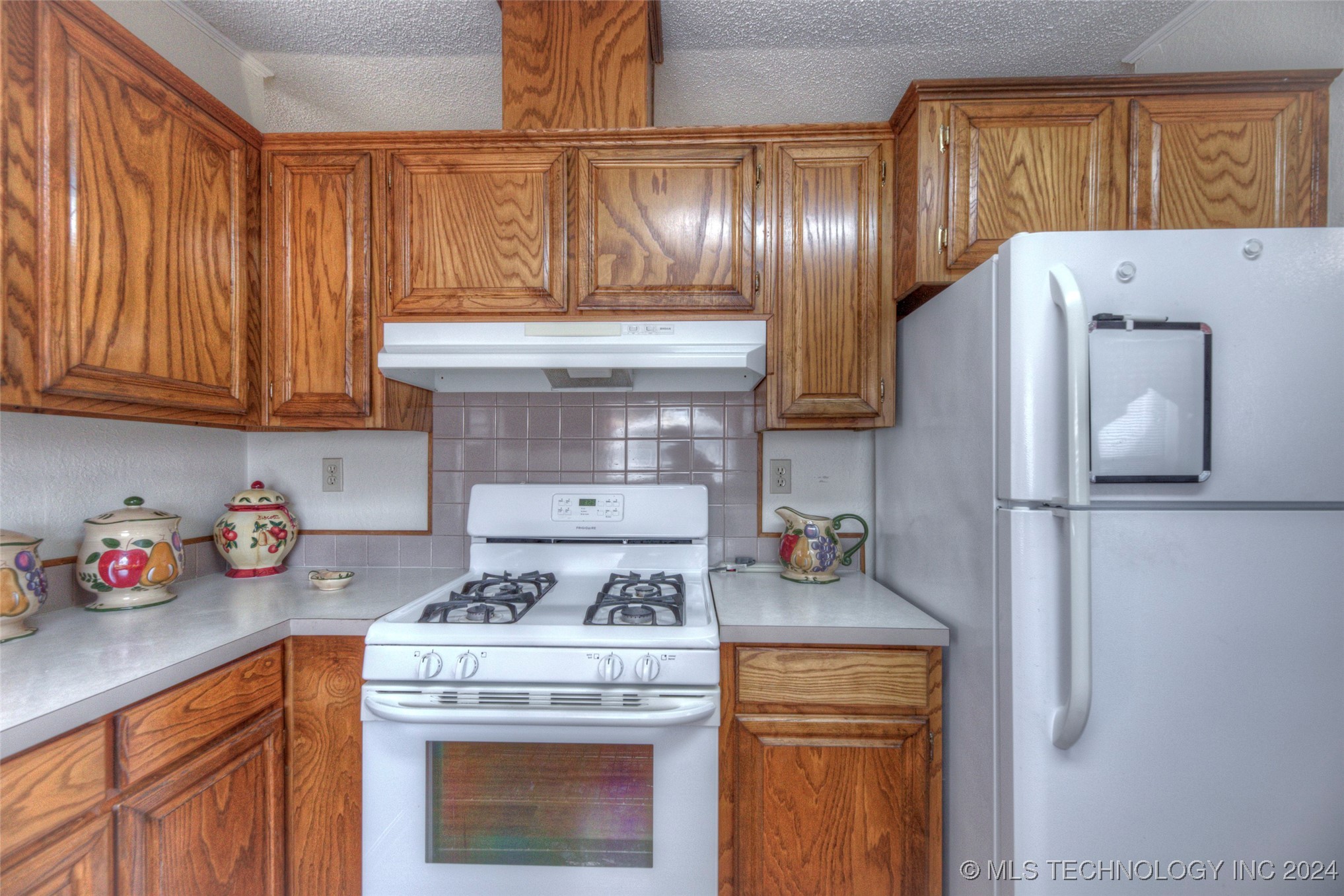 14526 S 161st East Avenue Property Photo 17