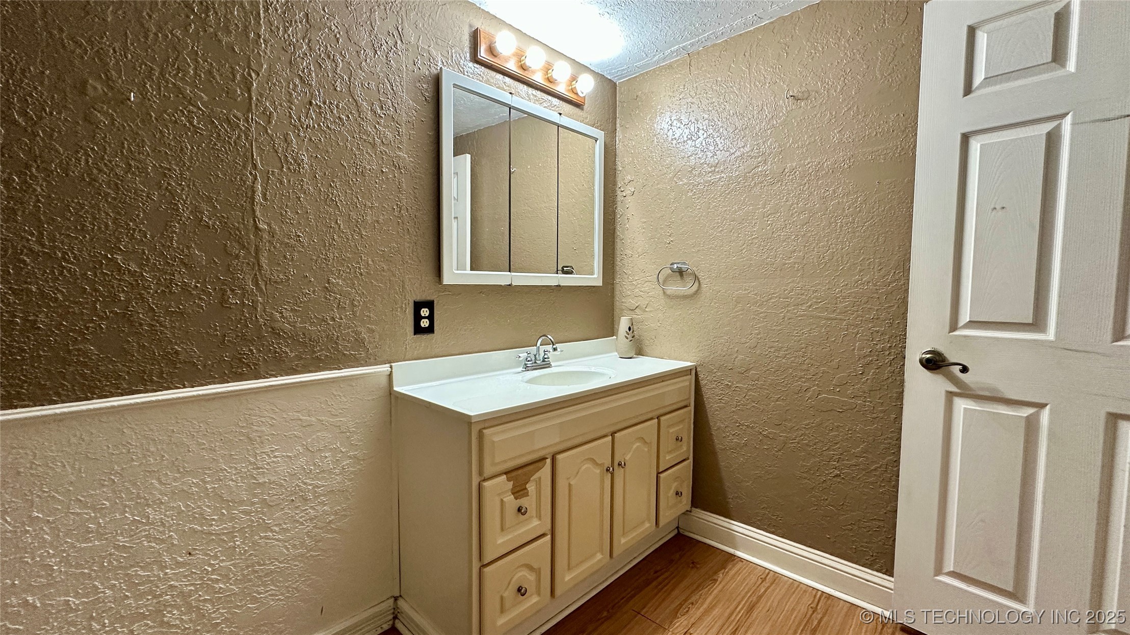 313 E B Property Photo 21
