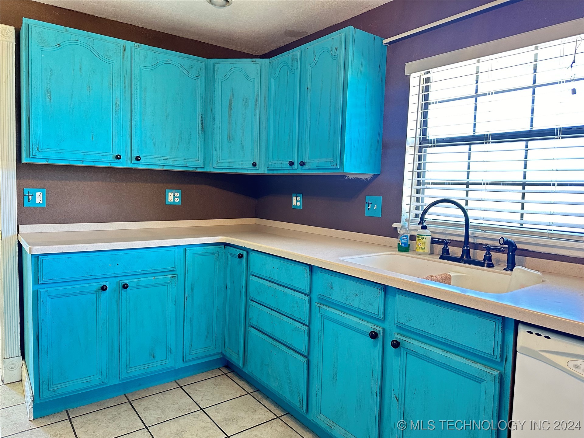 176407 N 3040 Road Property Photo 15