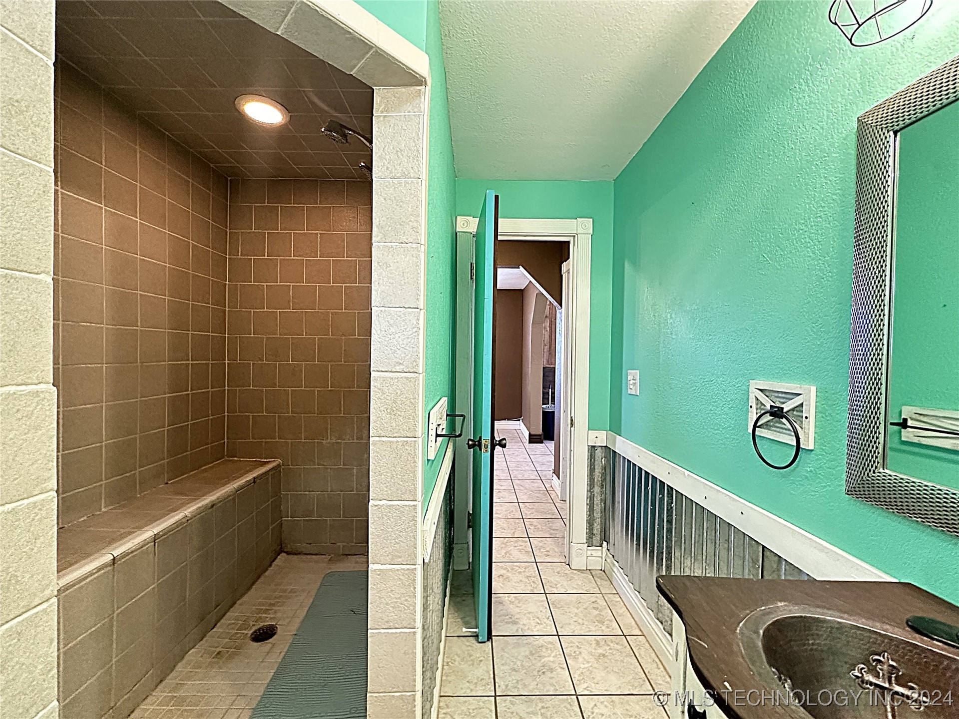 176407 N 3040 Road Property Photo 20