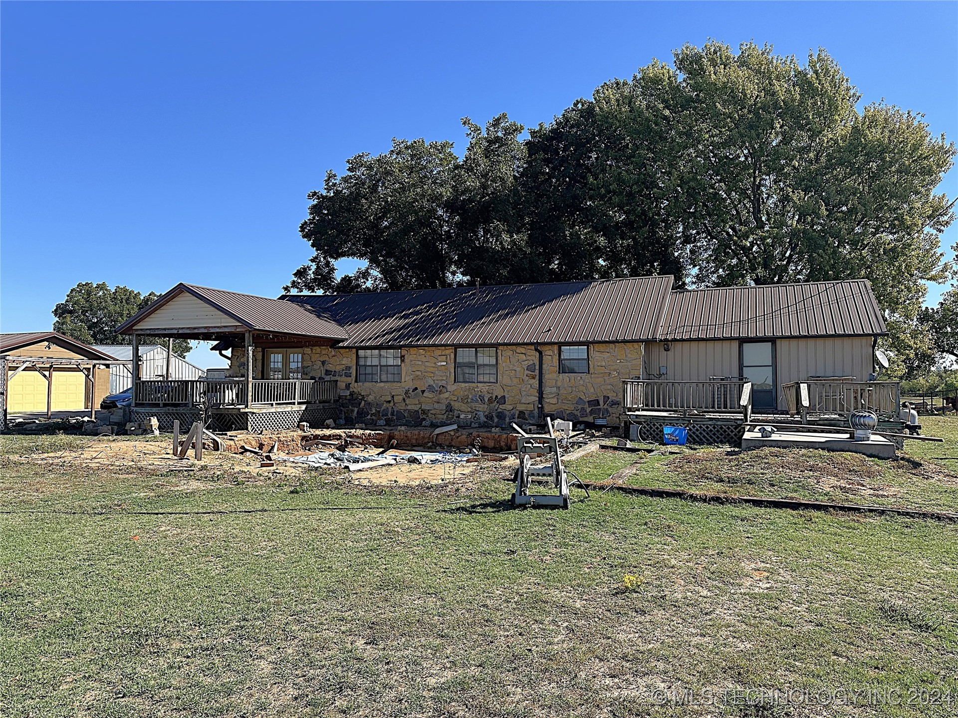 176407 N 3040 Road Property Photo 34