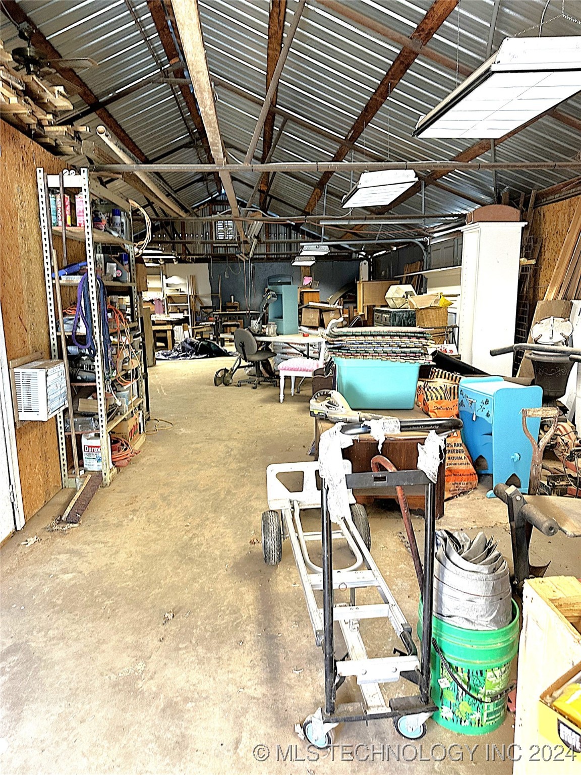 176407 N 3040 Road Property Photo 43