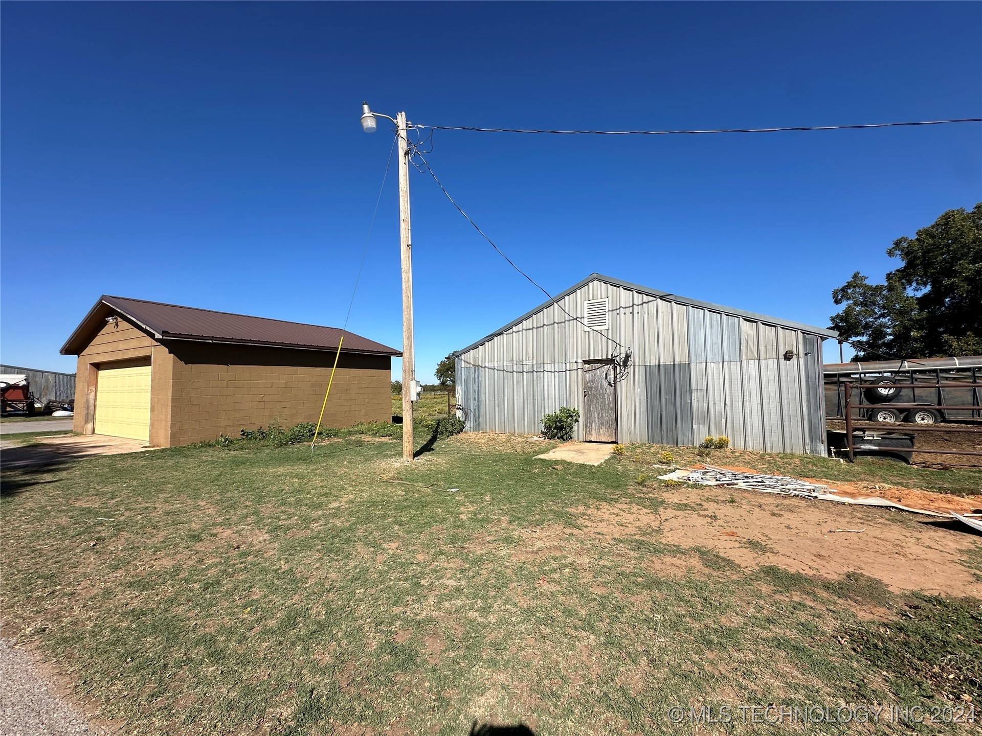176407 N 3040 Road Property Photo 44