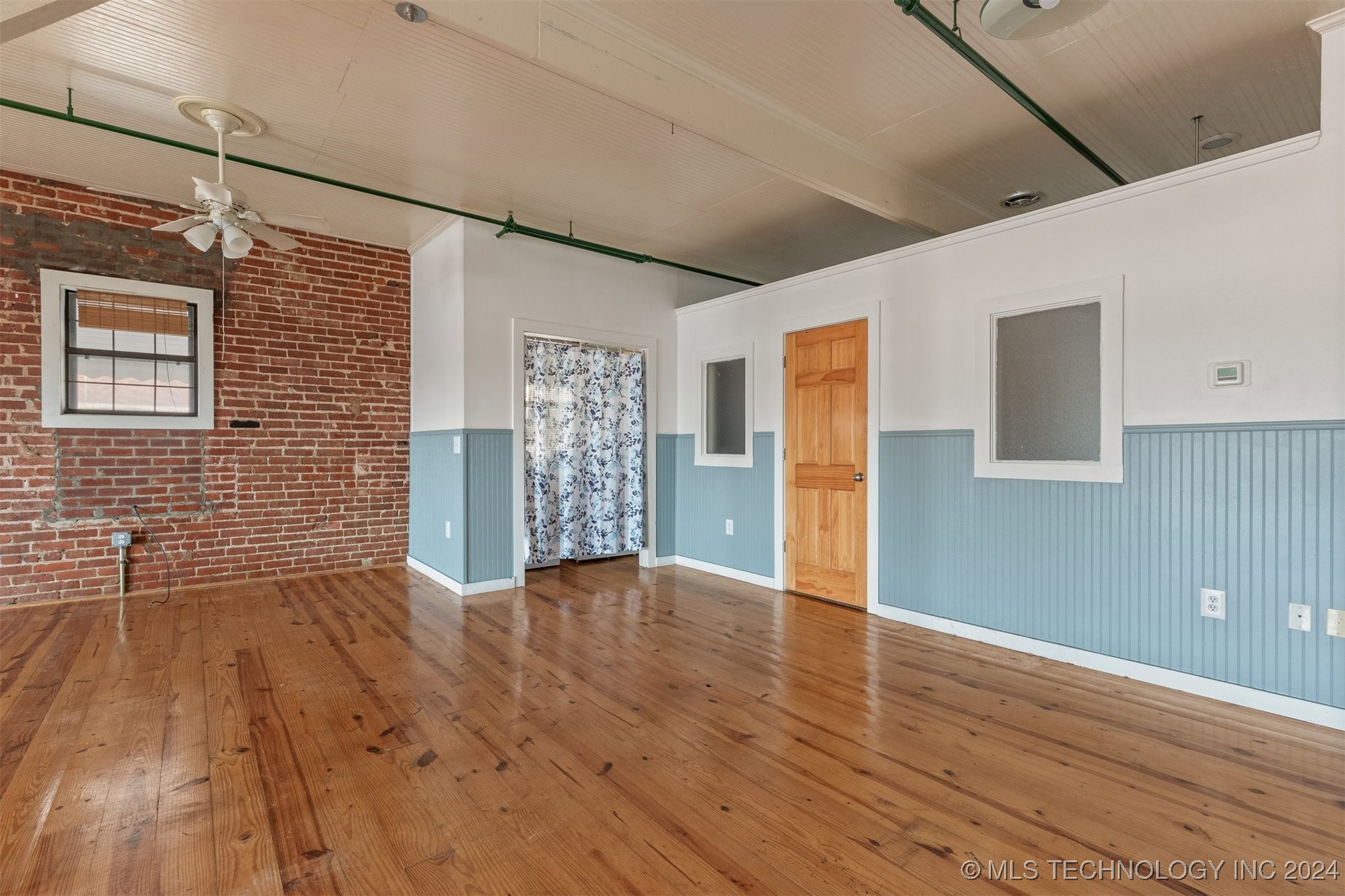 118 N Main Street Property Photo 29