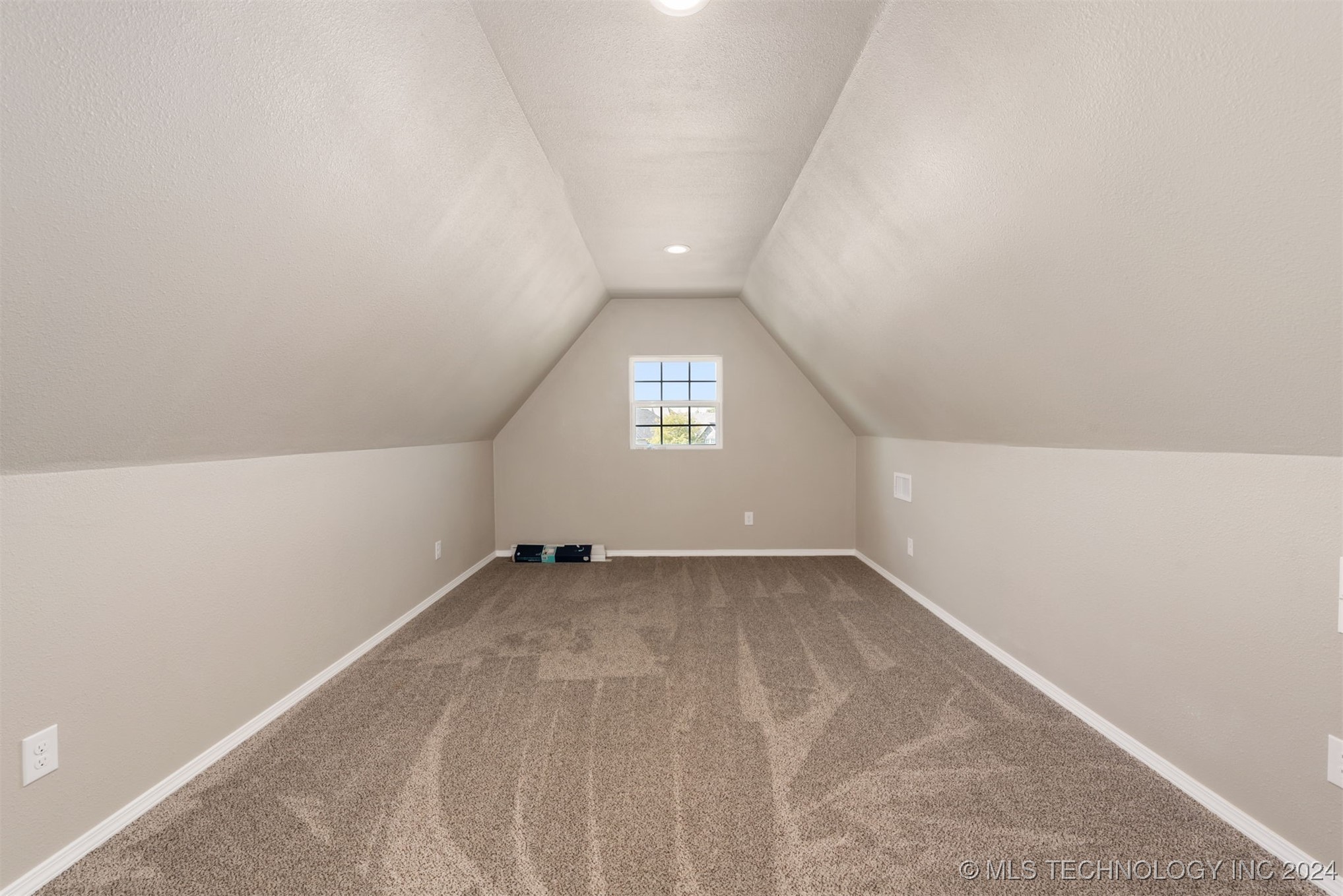 13115 S 92 East Avenue Property Photo 30