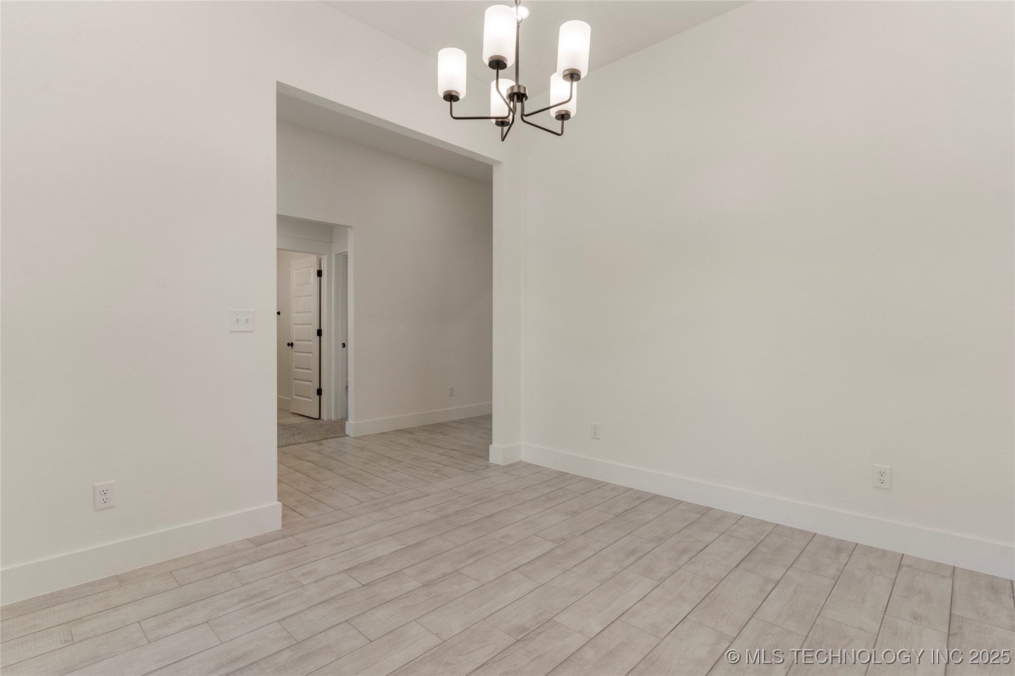 2800 E Northampton Street Property Photo 14