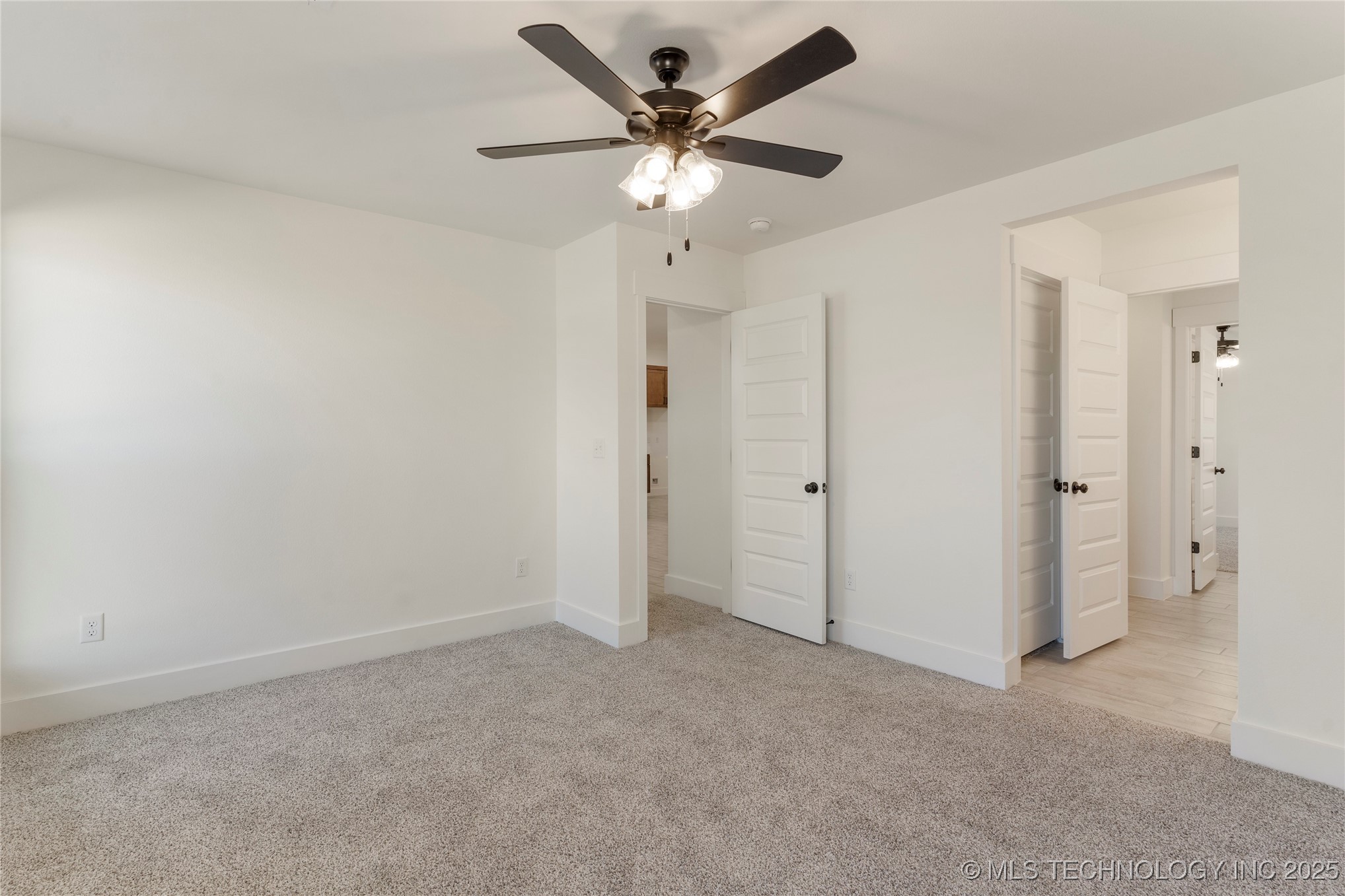 2800 E Northampton Street Property Photo 49