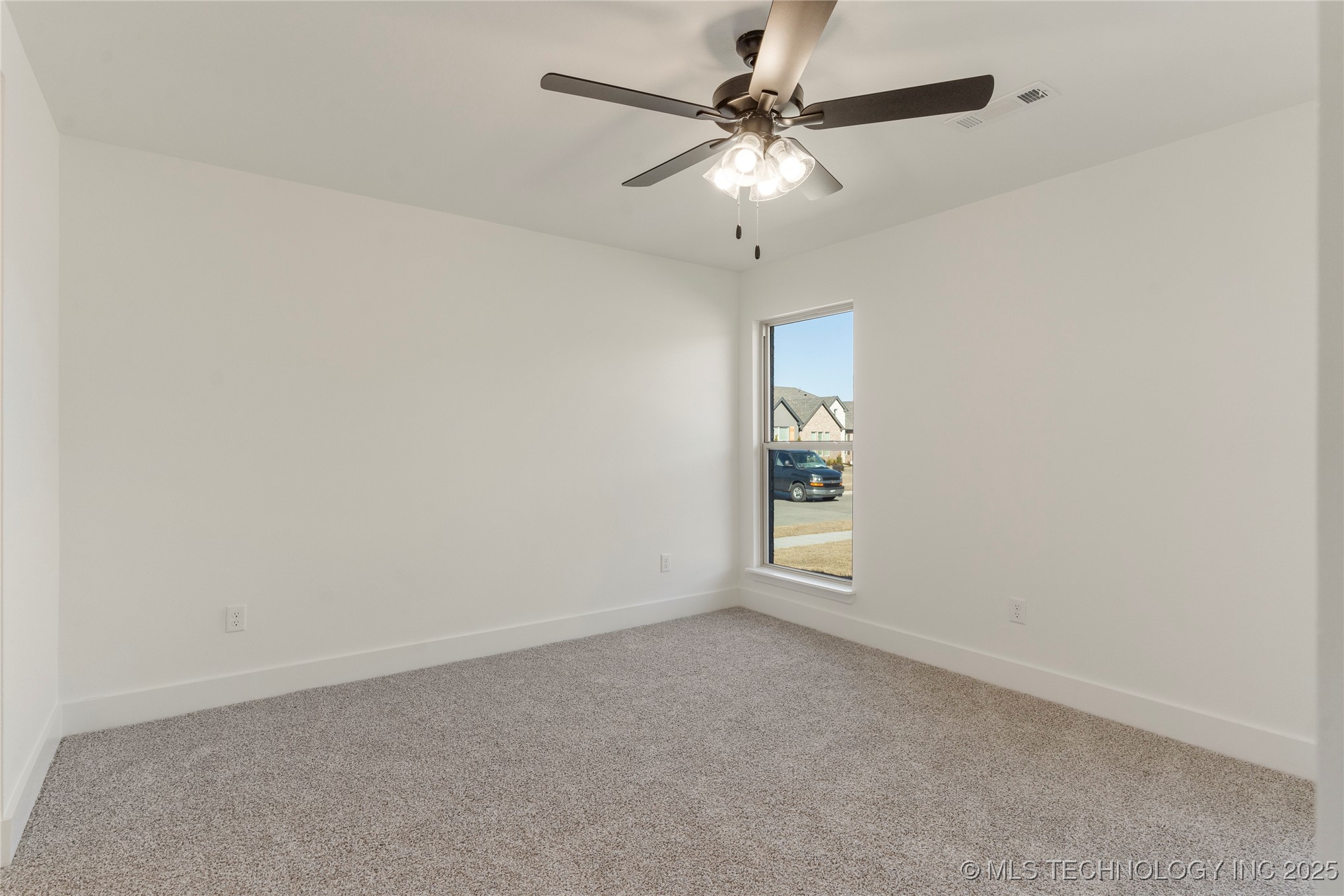 2800 E Northampton Street Property Photo 50