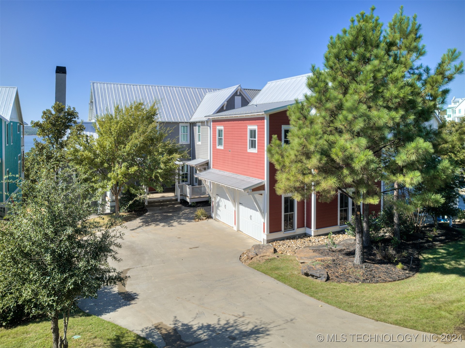 86 Ridgeline Property Photo 3