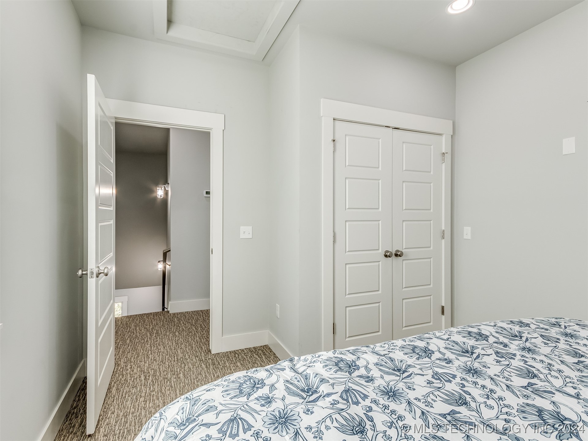 86 Ridgeline Property Photo 40