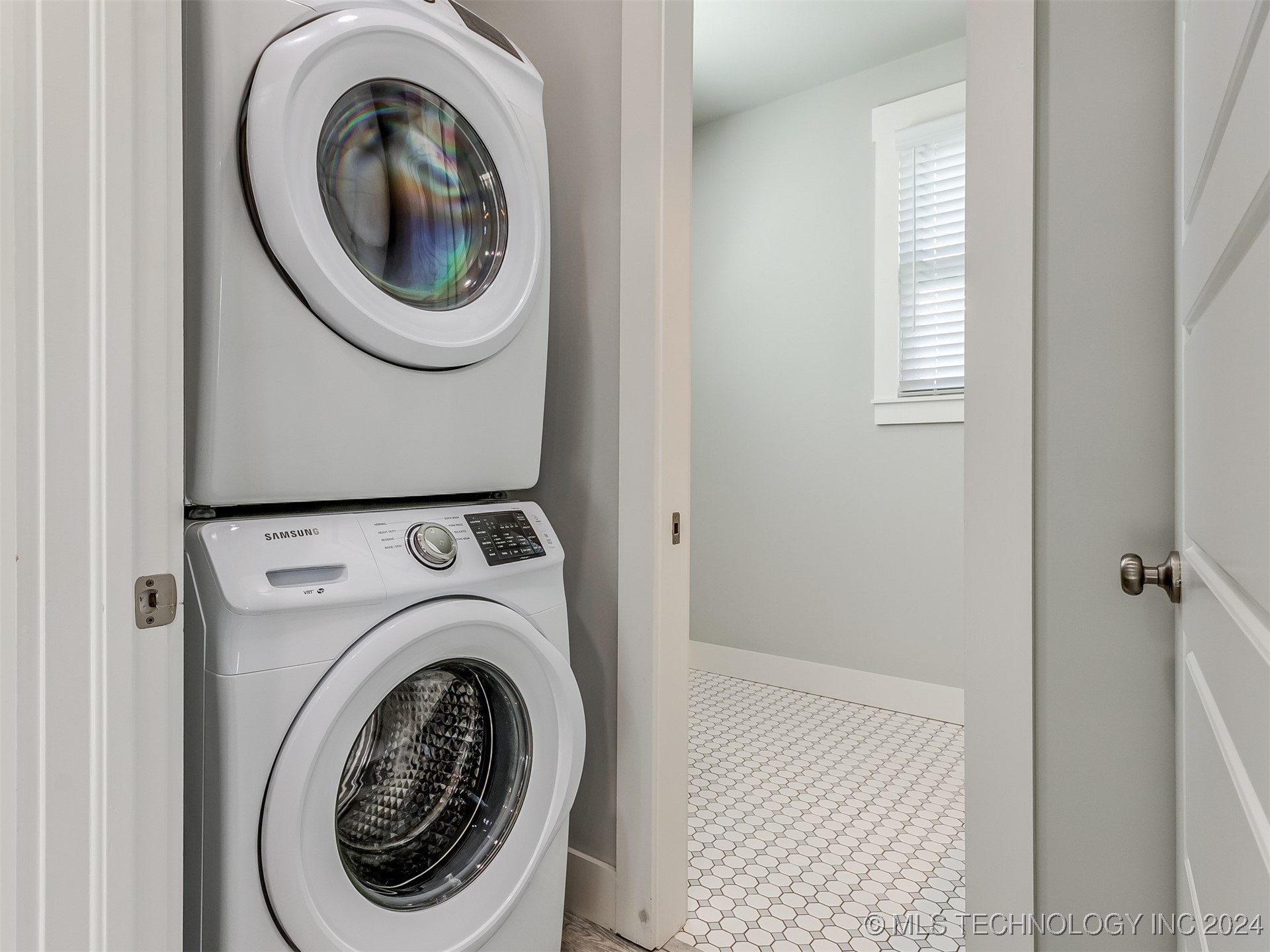86 Ridgeline Property Photo 80