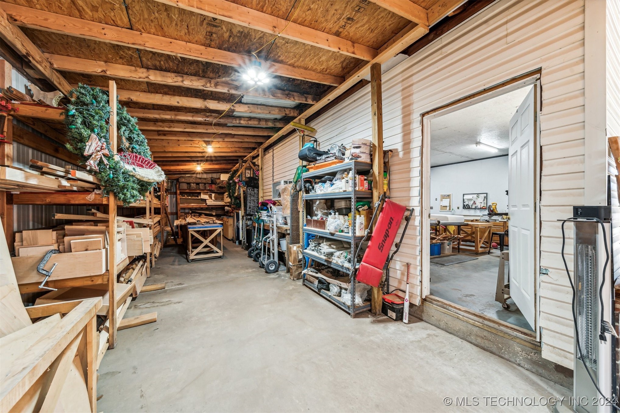 1150 N Lynn Lane Road Property Photo 36