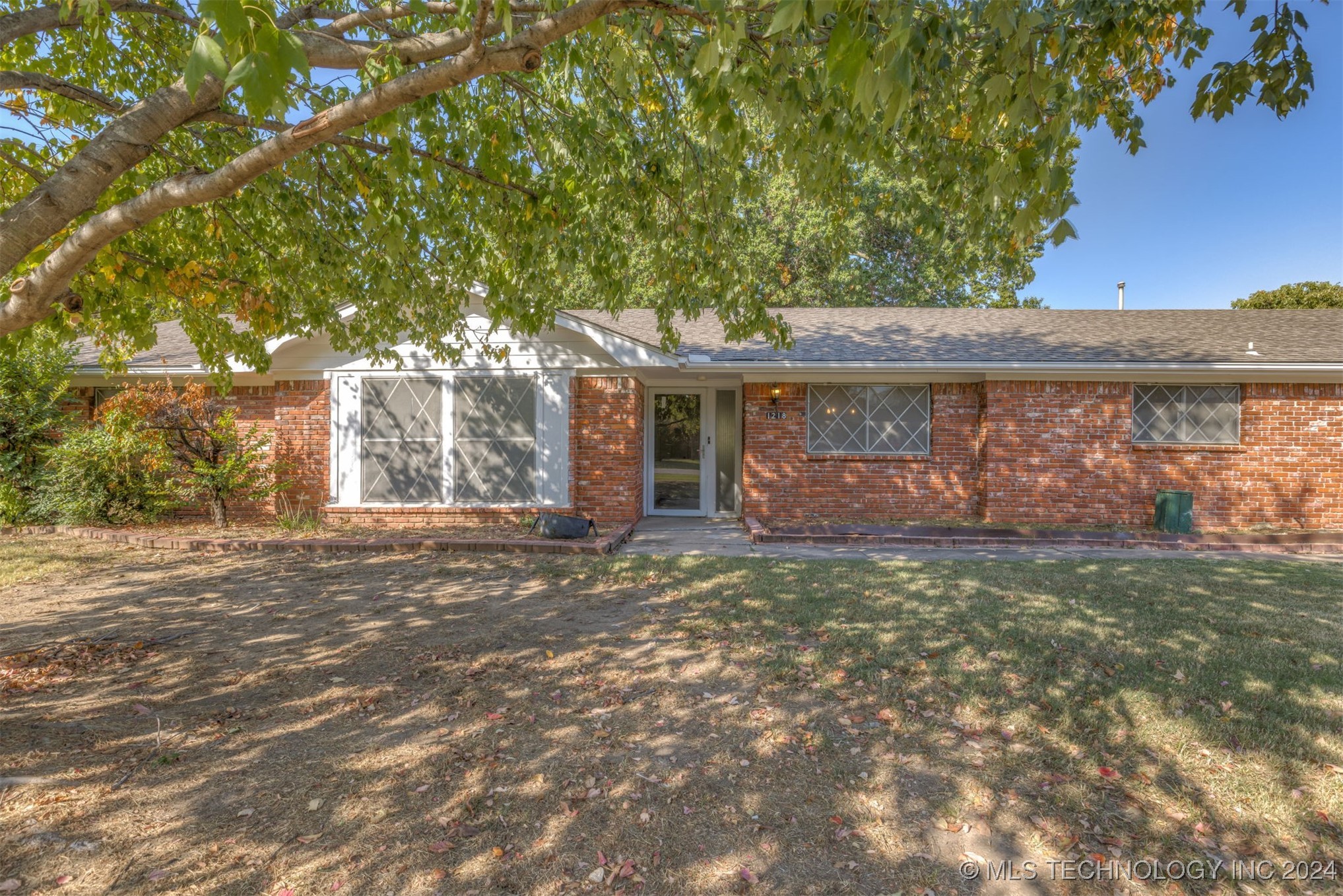 1218 S 103rd East Avenue Property Photo 6