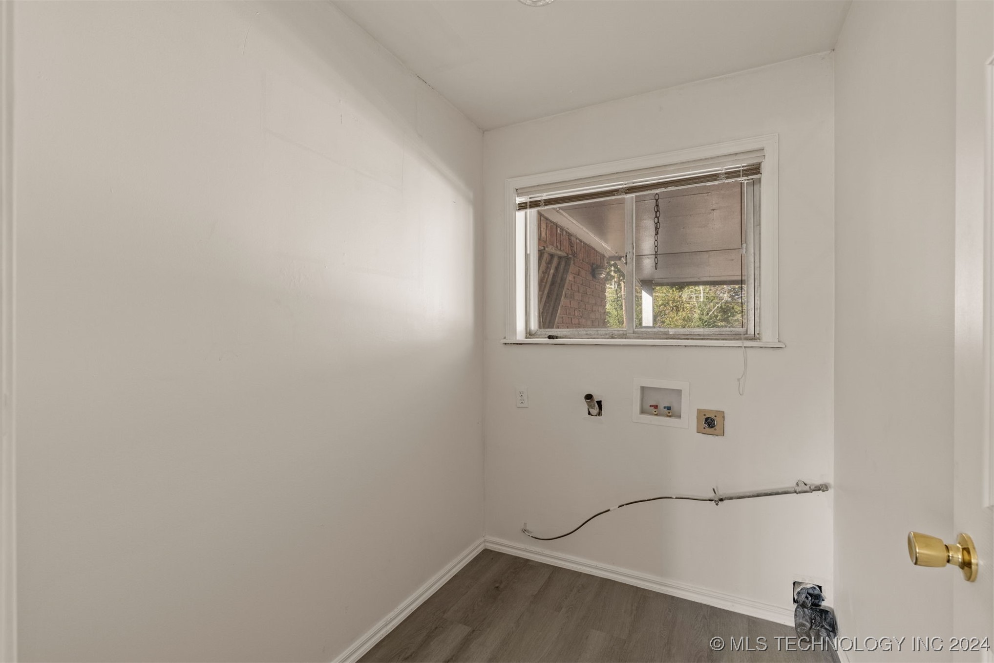 1218 S 103rd East Avenue Property Photo 30