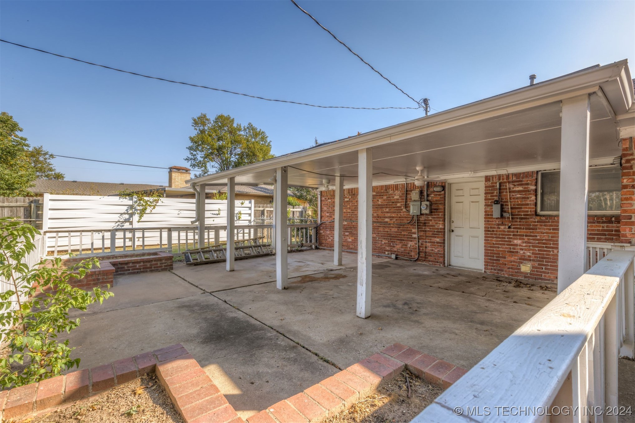 1218 S 103rd East Avenue Property Photo 47