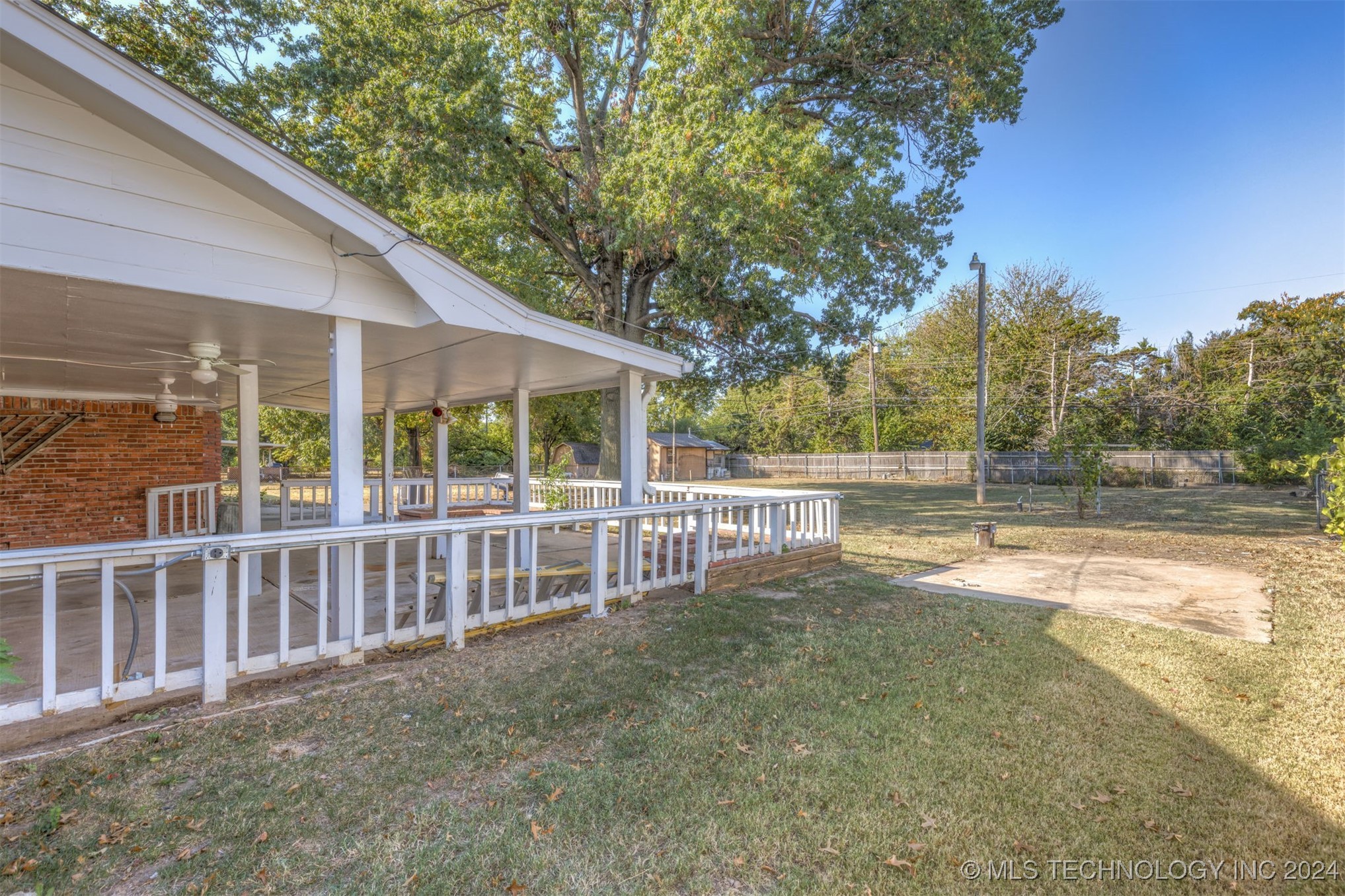 1218 S 103rd East Avenue Property Photo 48