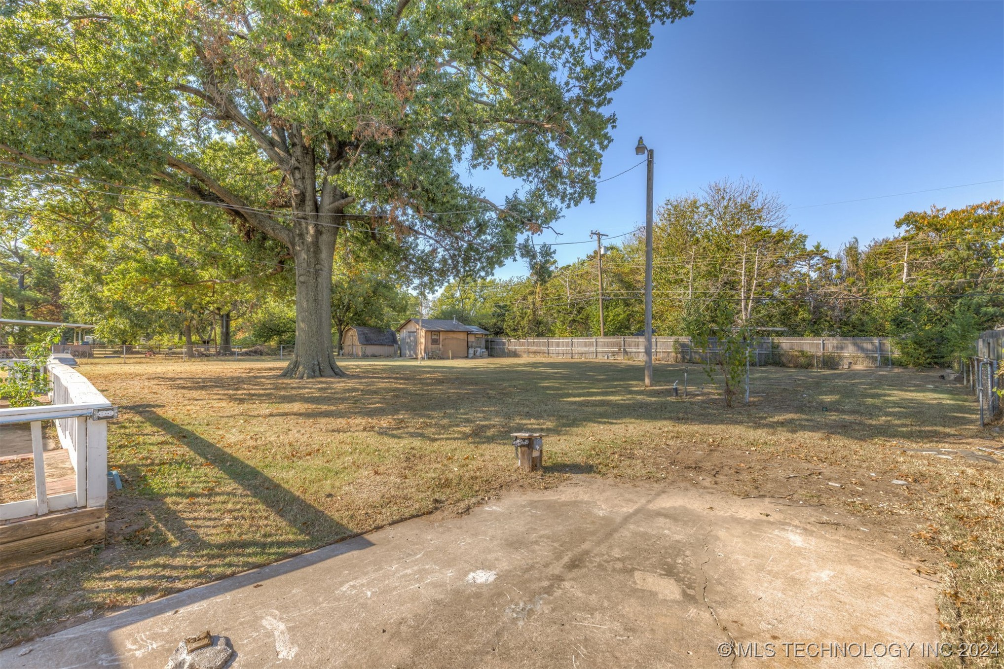 1218 S 103rd East Avenue Property Photo 49