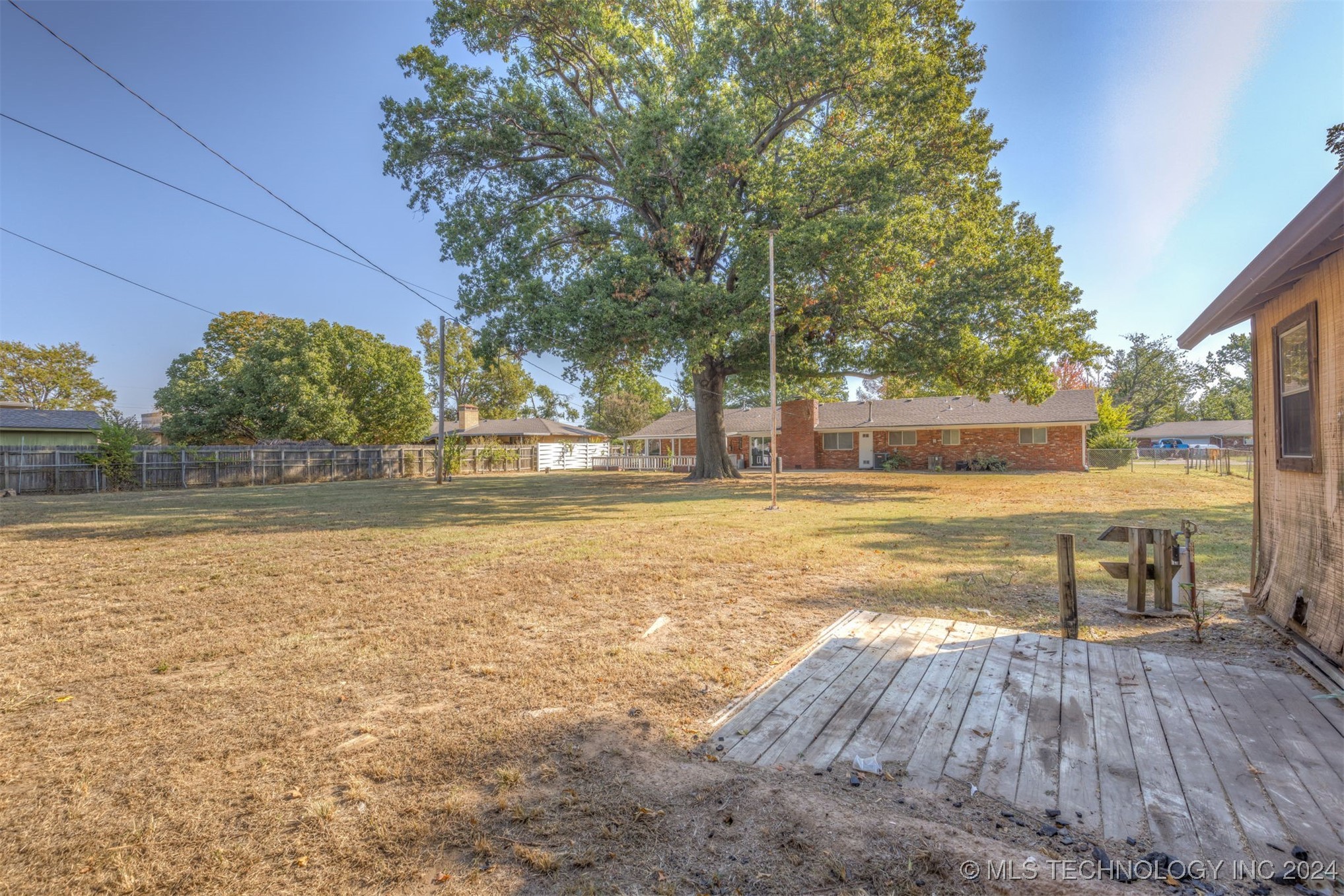 1218 S 103rd East Avenue Property Photo 53