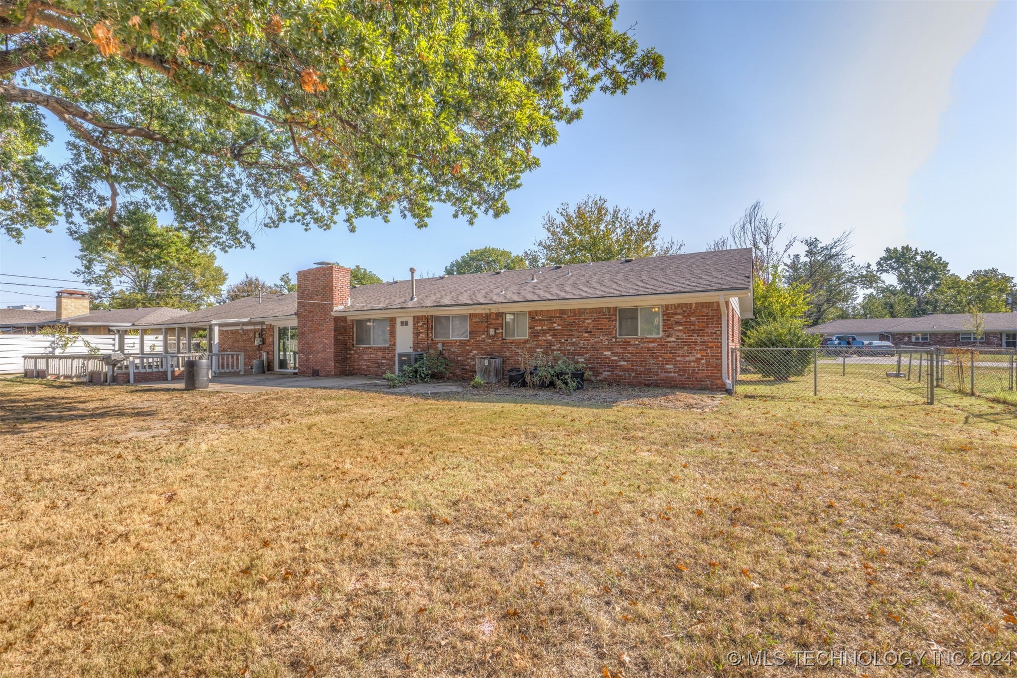 1218 S 103rd East Avenue Property Photo 56