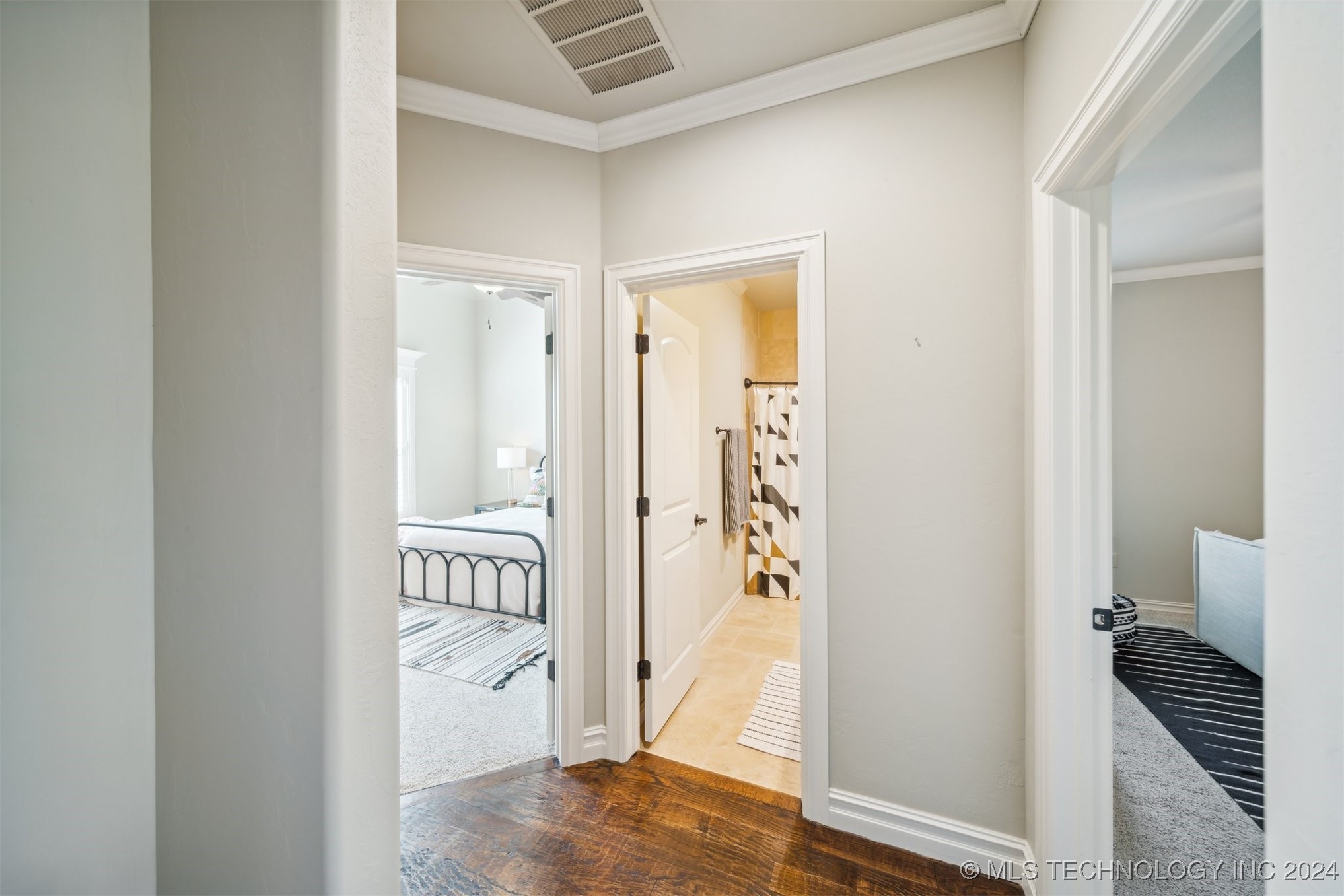 18441 E Persimmon Lane Property Photo 8