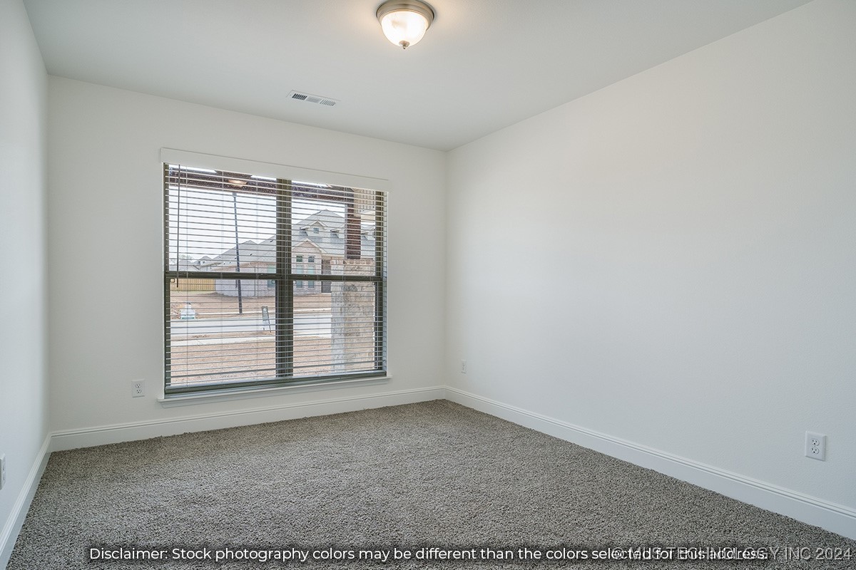 6104 N 27th Street Property Photo 6