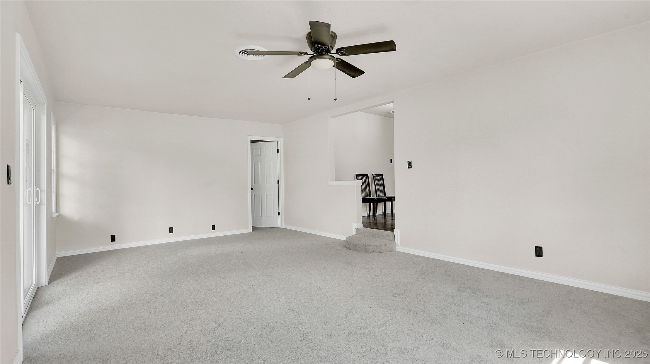 711 Nw Elizabeth Street Property Photo 11