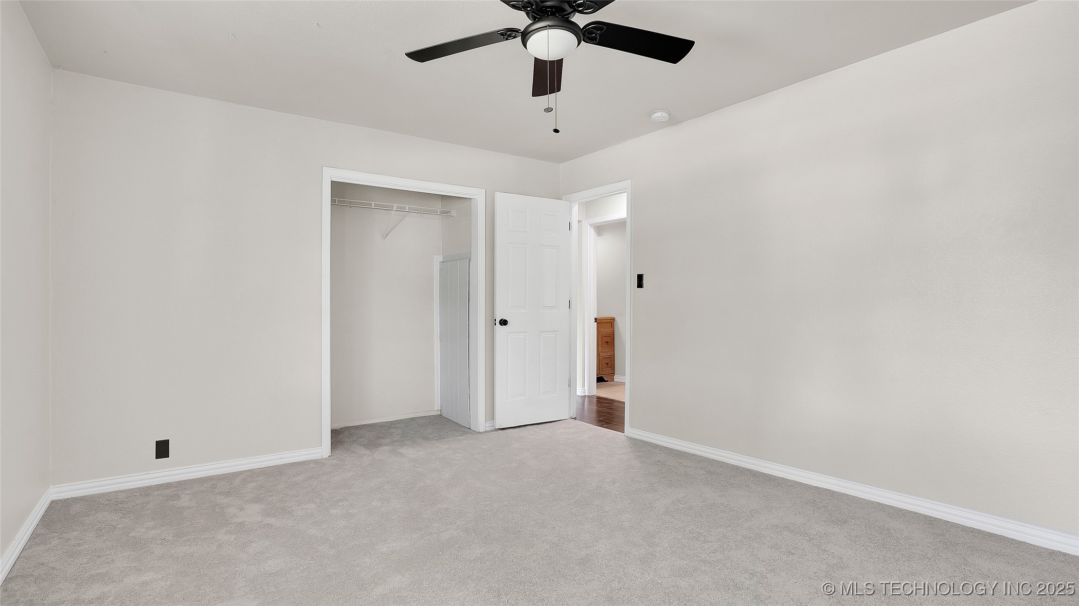711 Nw Elizabeth Street Property Photo 23