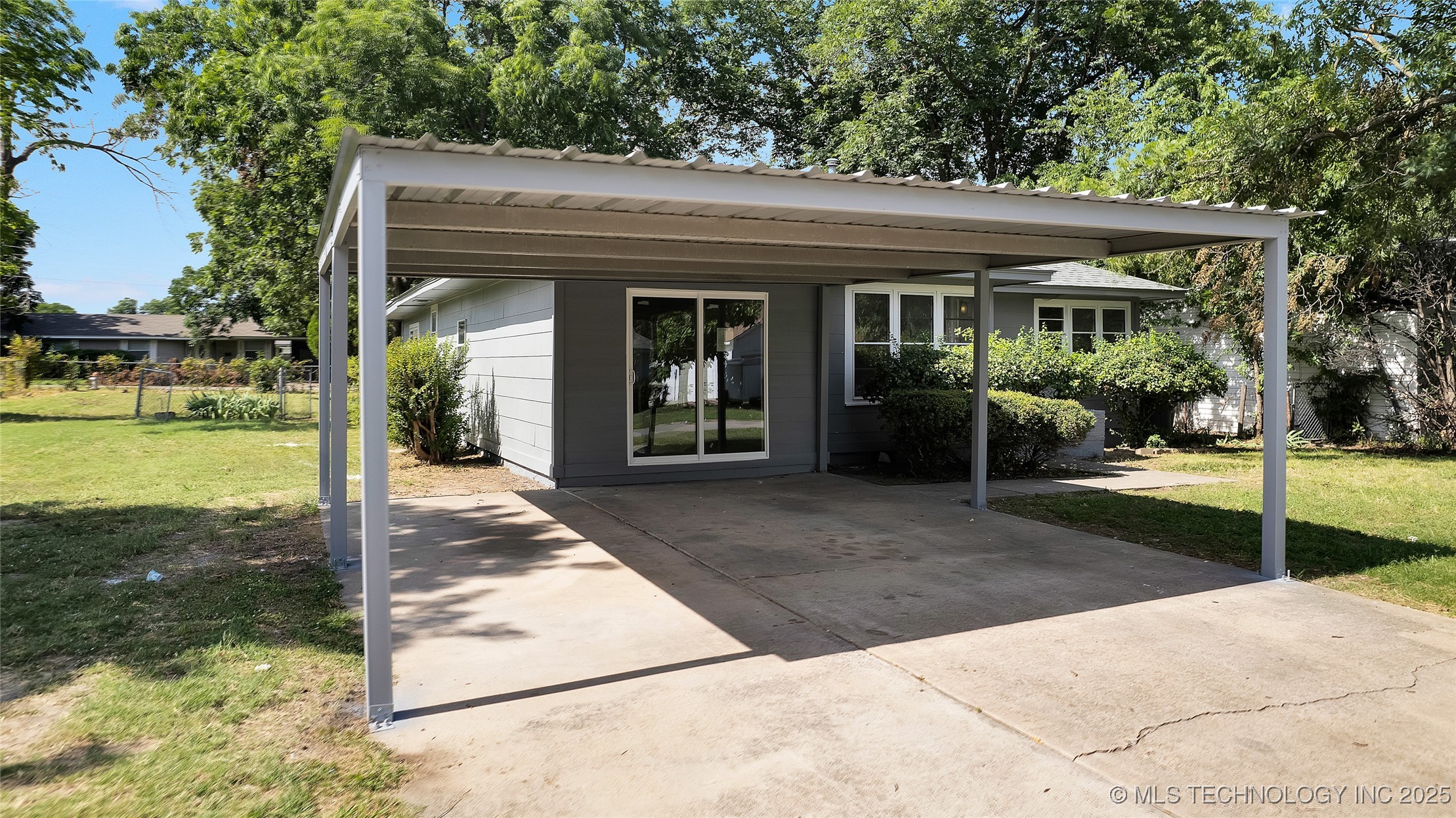 711 Nw Elizabeth Street Property Photo 26