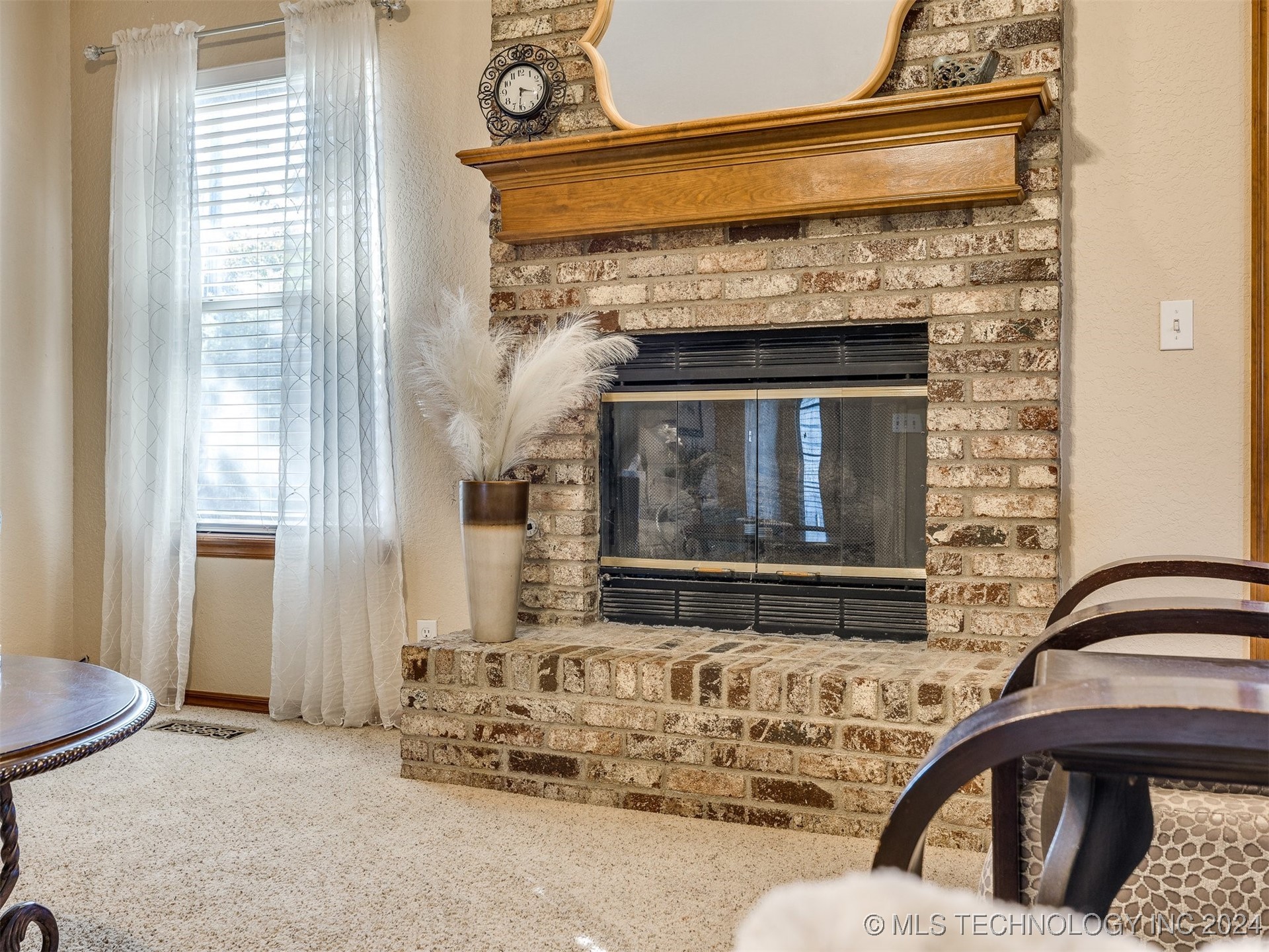5116 S Spruce Drive Property Photo 14