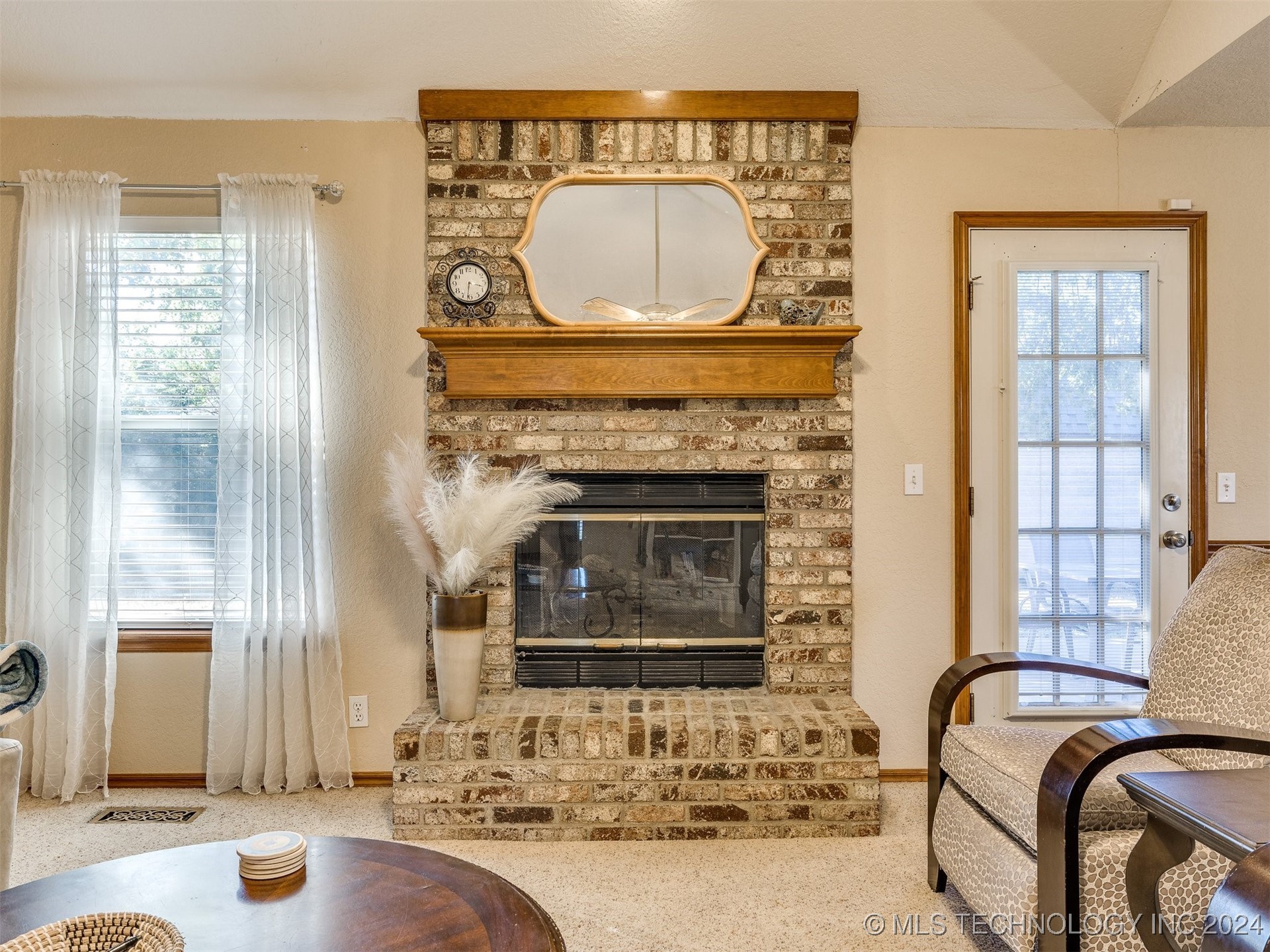 5116 S Spruce Drive Property Photo 15