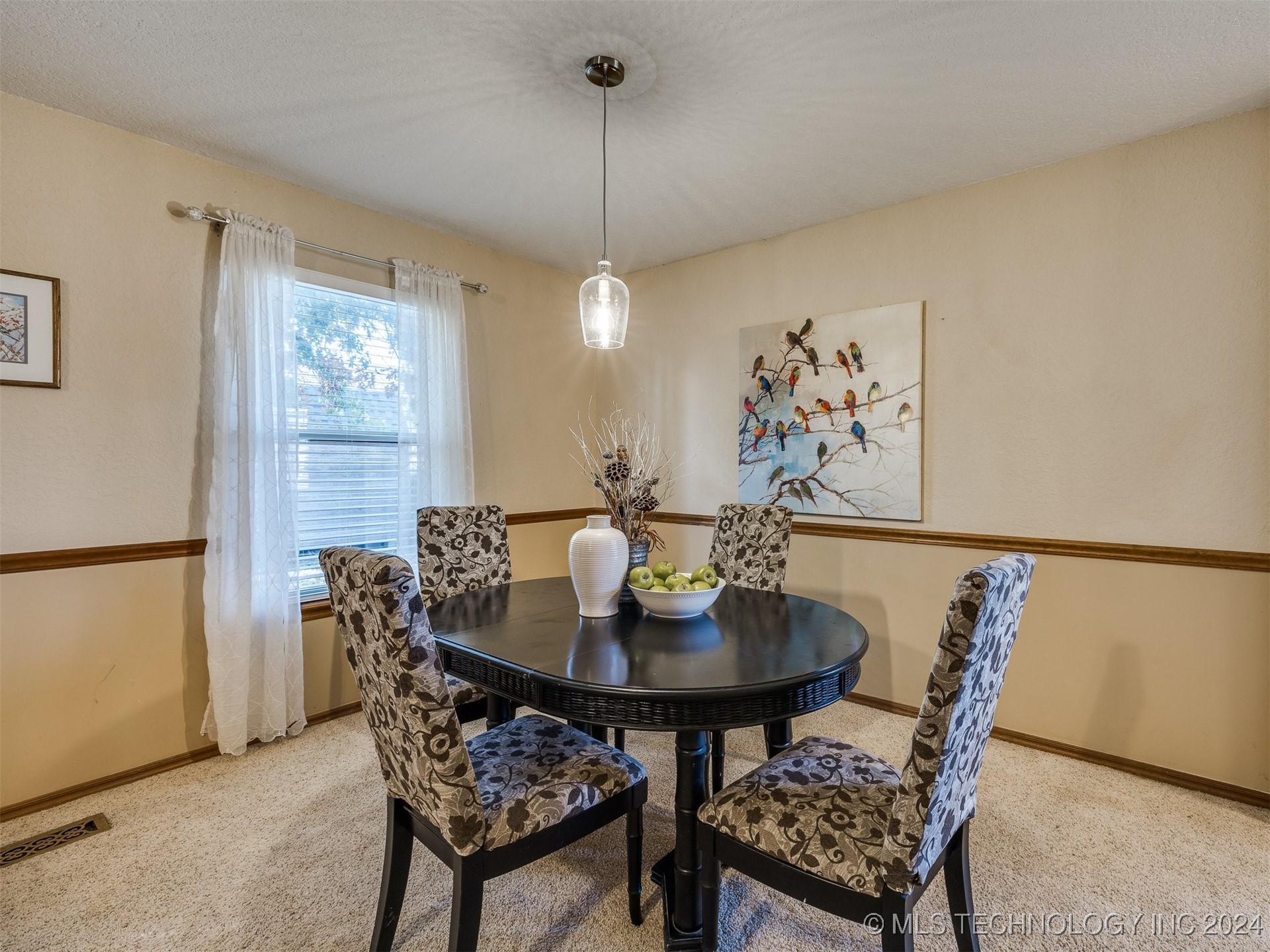 5116 S Spruce Drive Property Photo 16