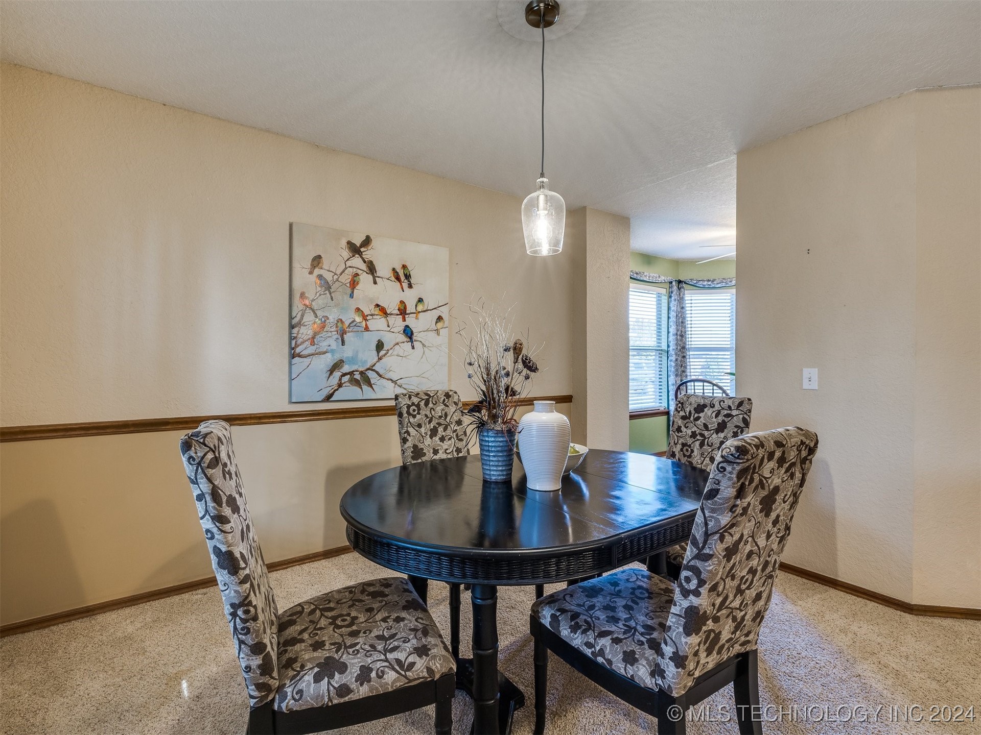 5116 S Spruce Drive Property Photo 17
