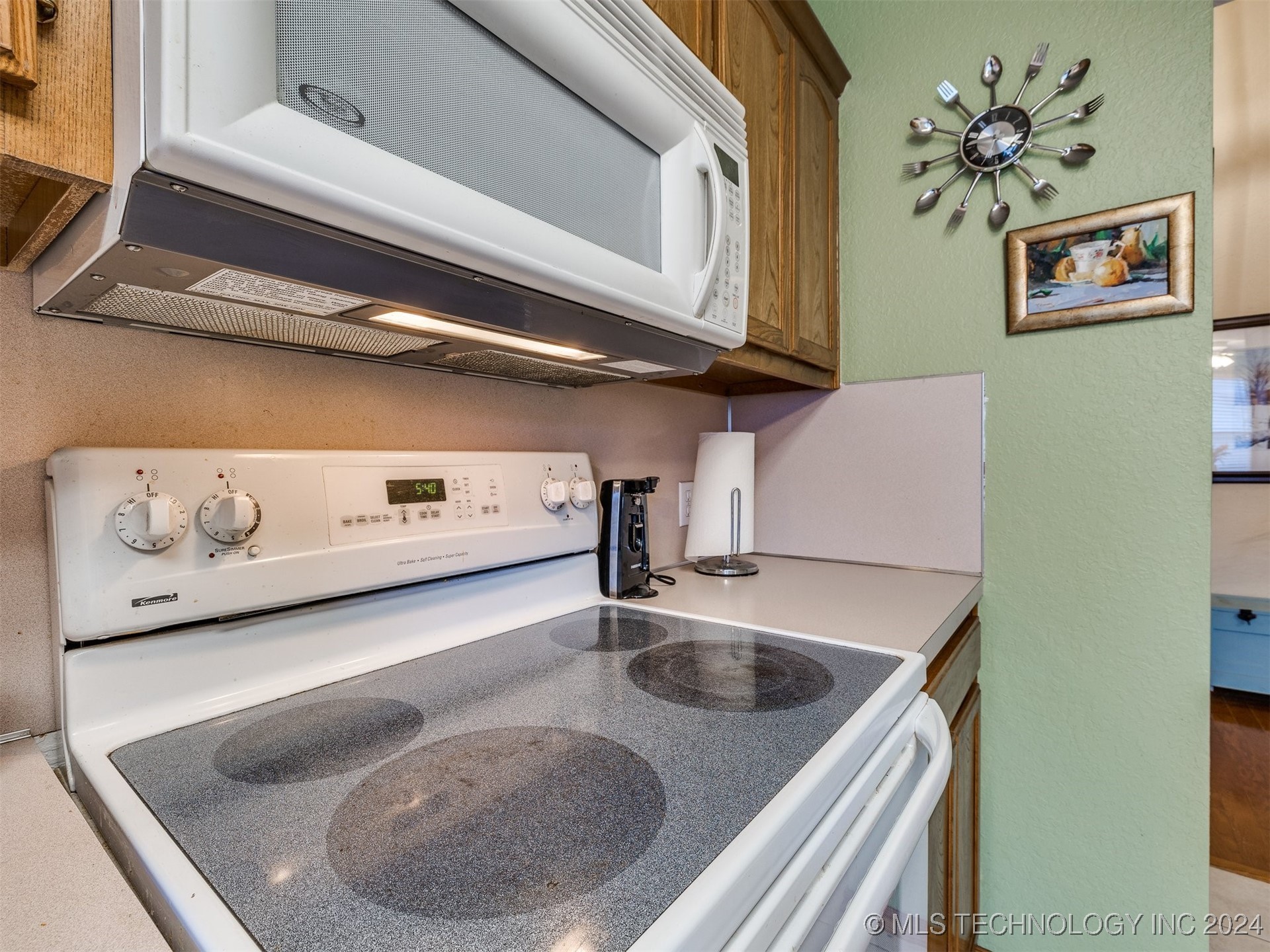 5116 S Spruce Drive Property Photo 28