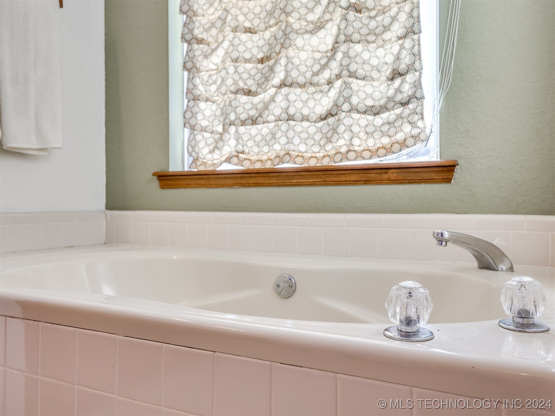 5116 S Spruce Drive Property Photo 41